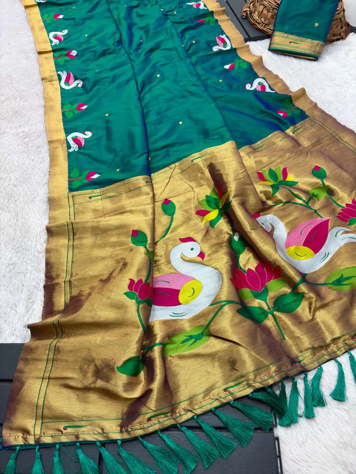 Soft Paithani Silk Polka Dots Rajhans Saree
