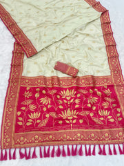 Soft Silk Contrast Flower Border Saree
