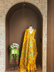 Handloom Raw Silk Baluchari Saree
