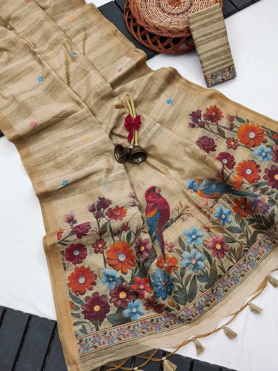 Ghicha Cotton Bird & Flower Design Saree