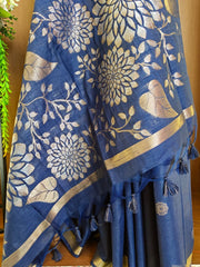 Soft Khadi Raw Silk Floral Pallu Saree