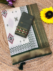 Ikkat Pochampally Patola Silk Saree