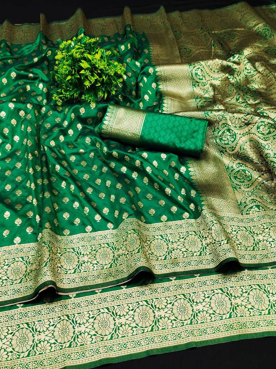 Banarasi Zari Motif Silk Fabric Saree