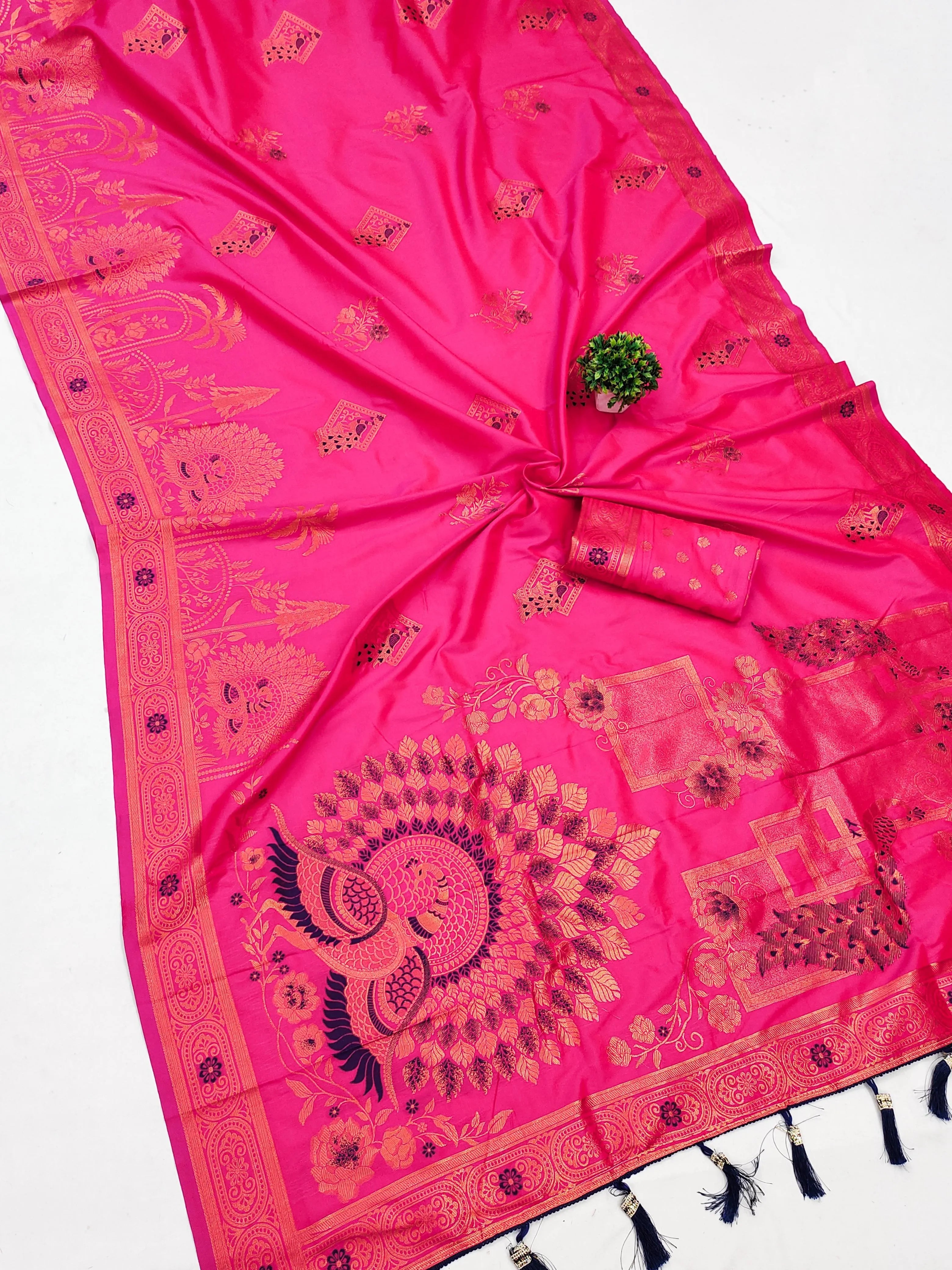 Soft Silk Copper Zari Weaving Paithani Saree