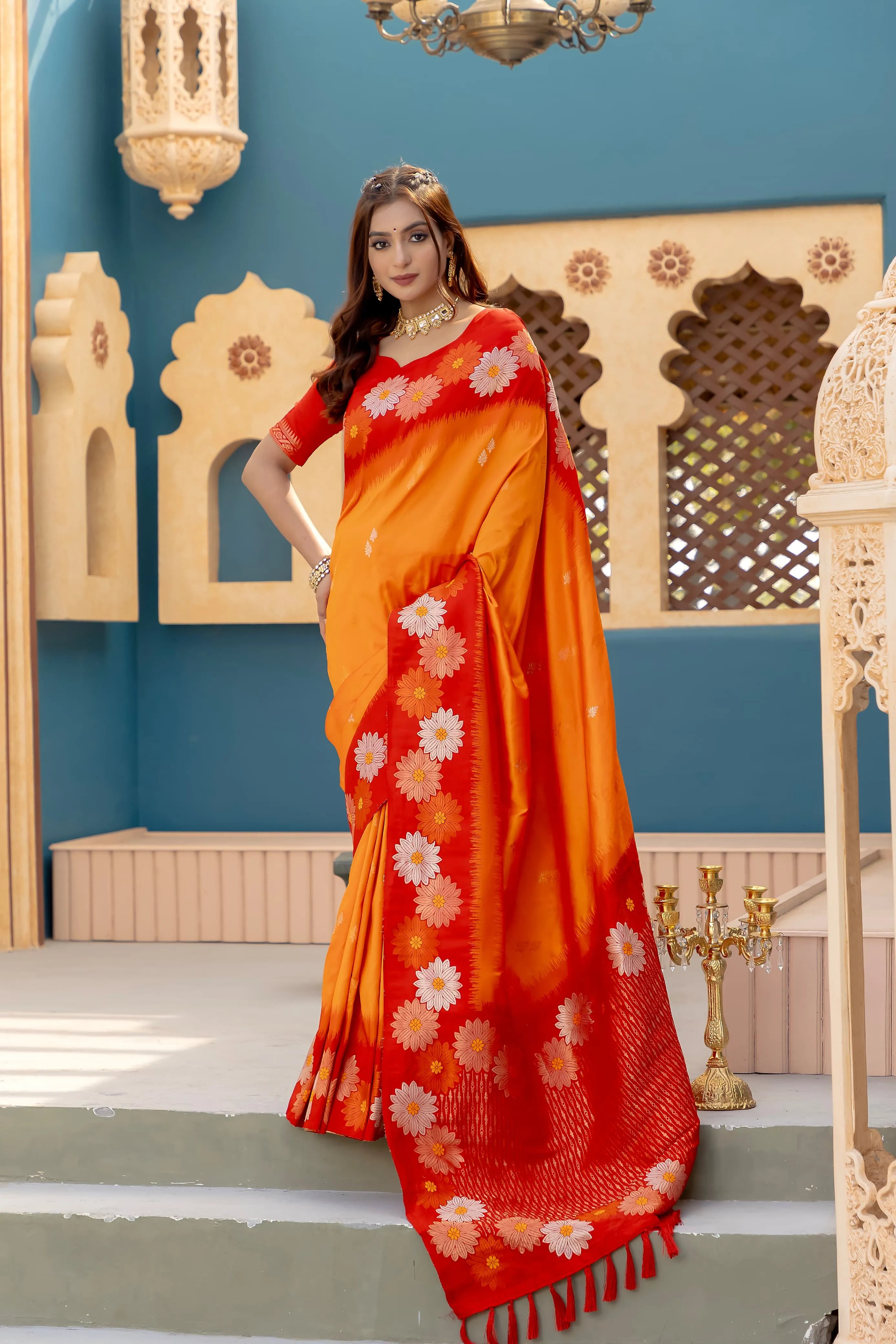Soft Silk Floral Zari Weaving Saree