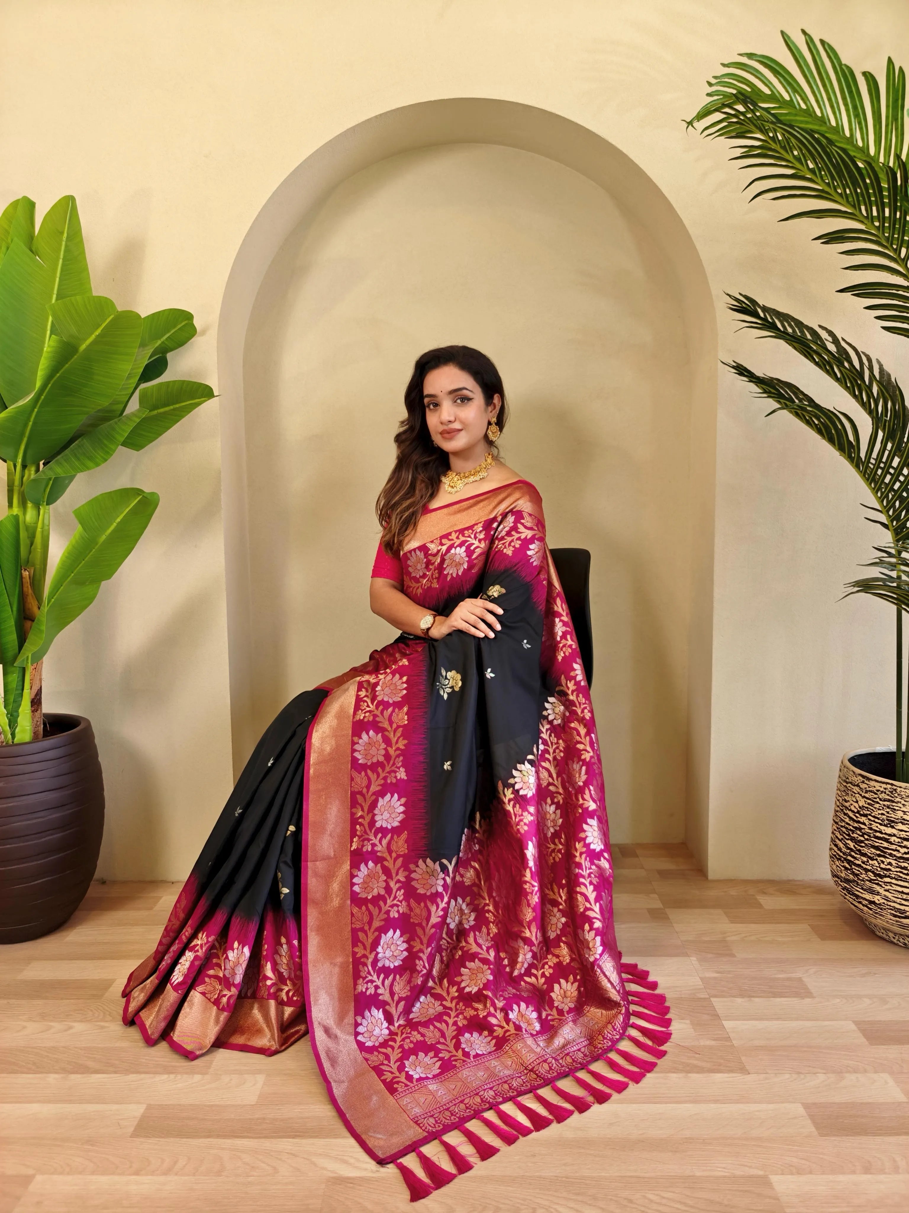 Dual Tone Contrast Pallu Designer Saree