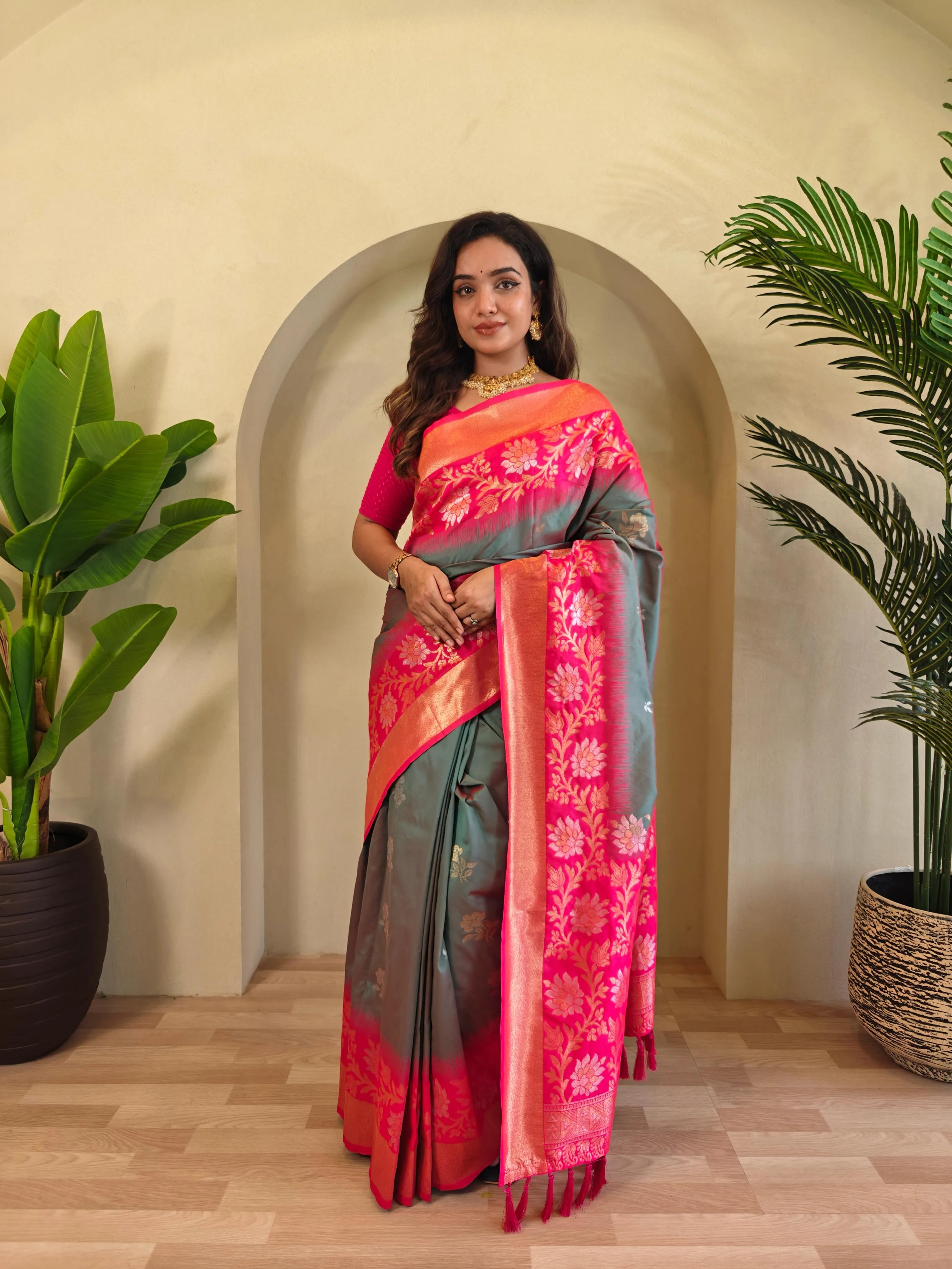 Dual Tone Contrast Pallu Designer Saree