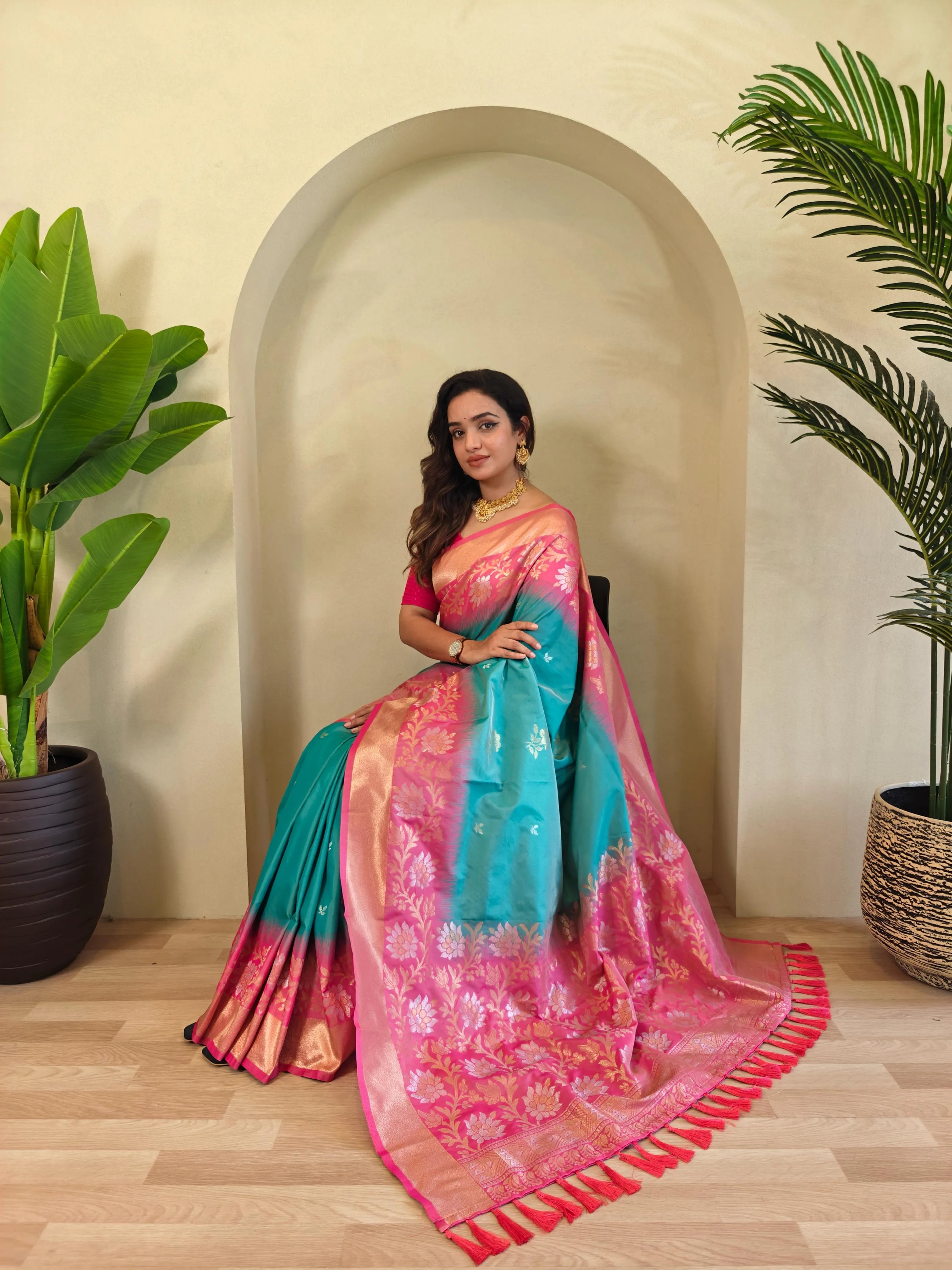 Dual Tone Contrast Pallu Designer Saree