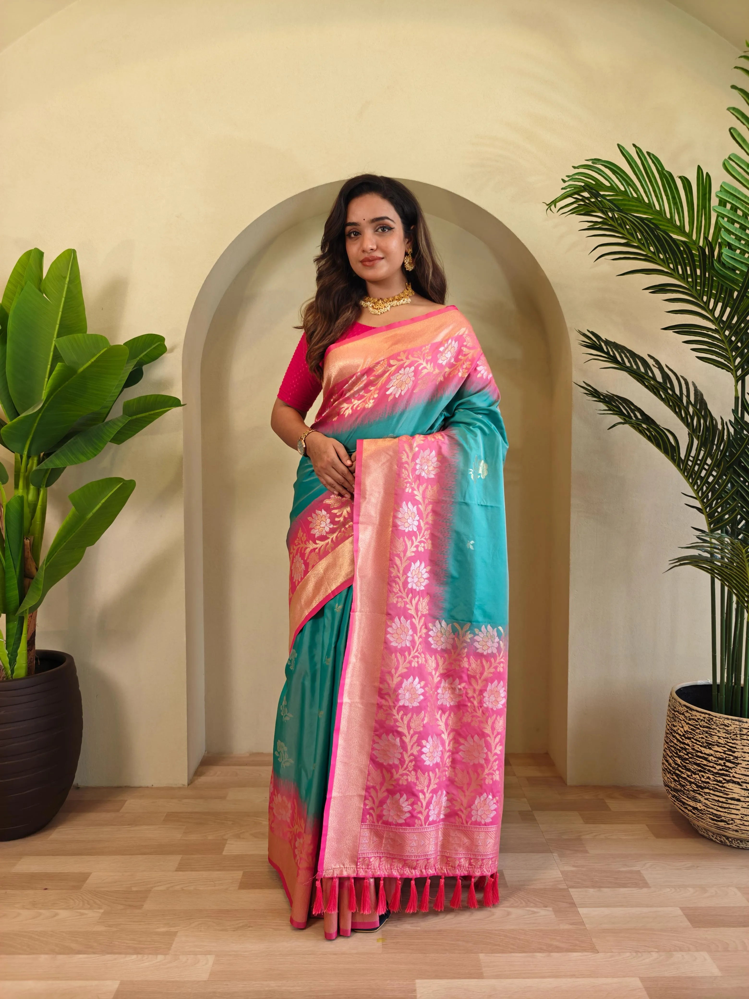 Dual Tone Contrast Pallu Designer Saree