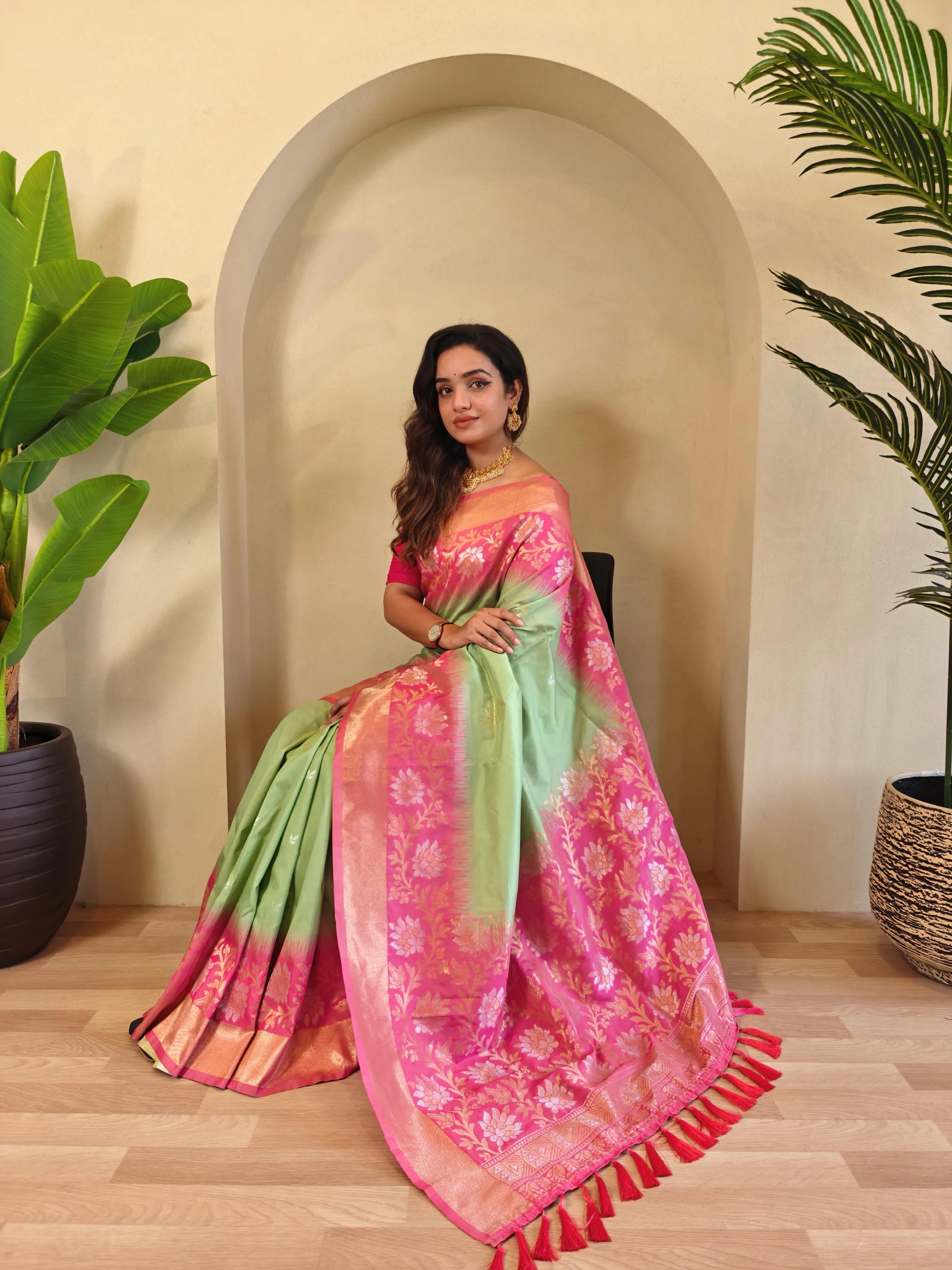 Dual Tone Contrast Pallu Designer Saree