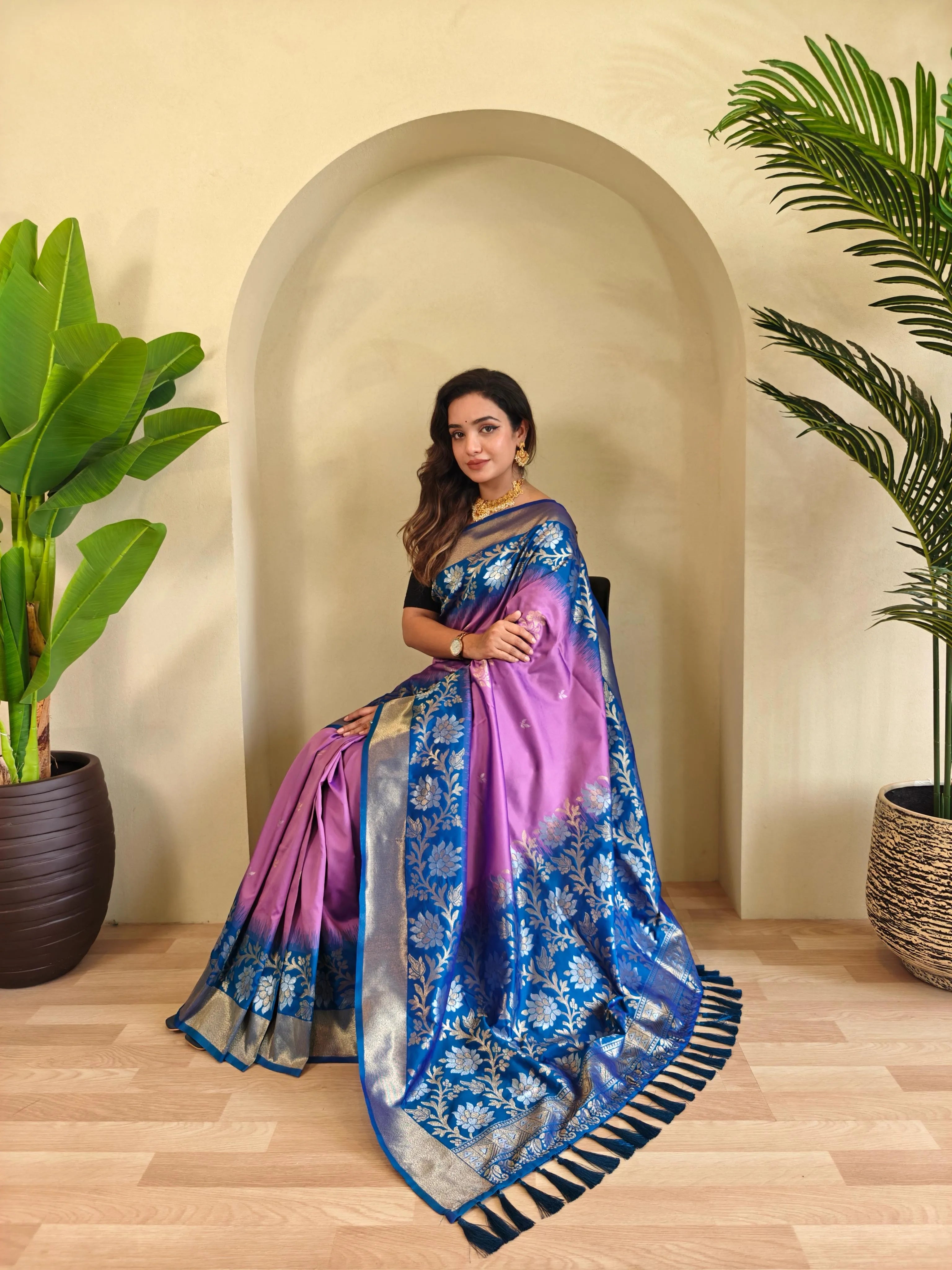 Dual Tone Contrast Pallu Designer Saree