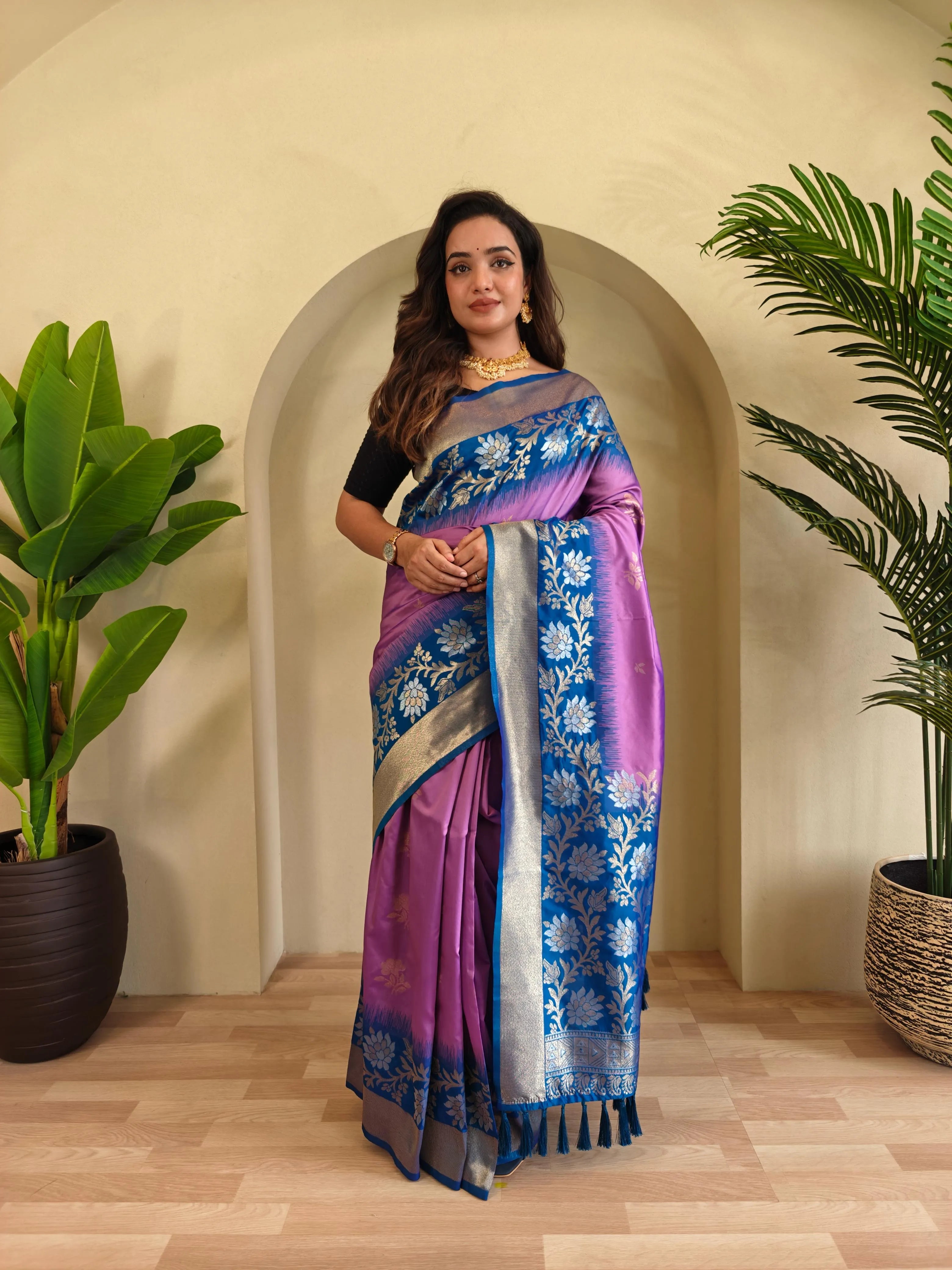 Dual Tone Contrast Pallu Designer Saree