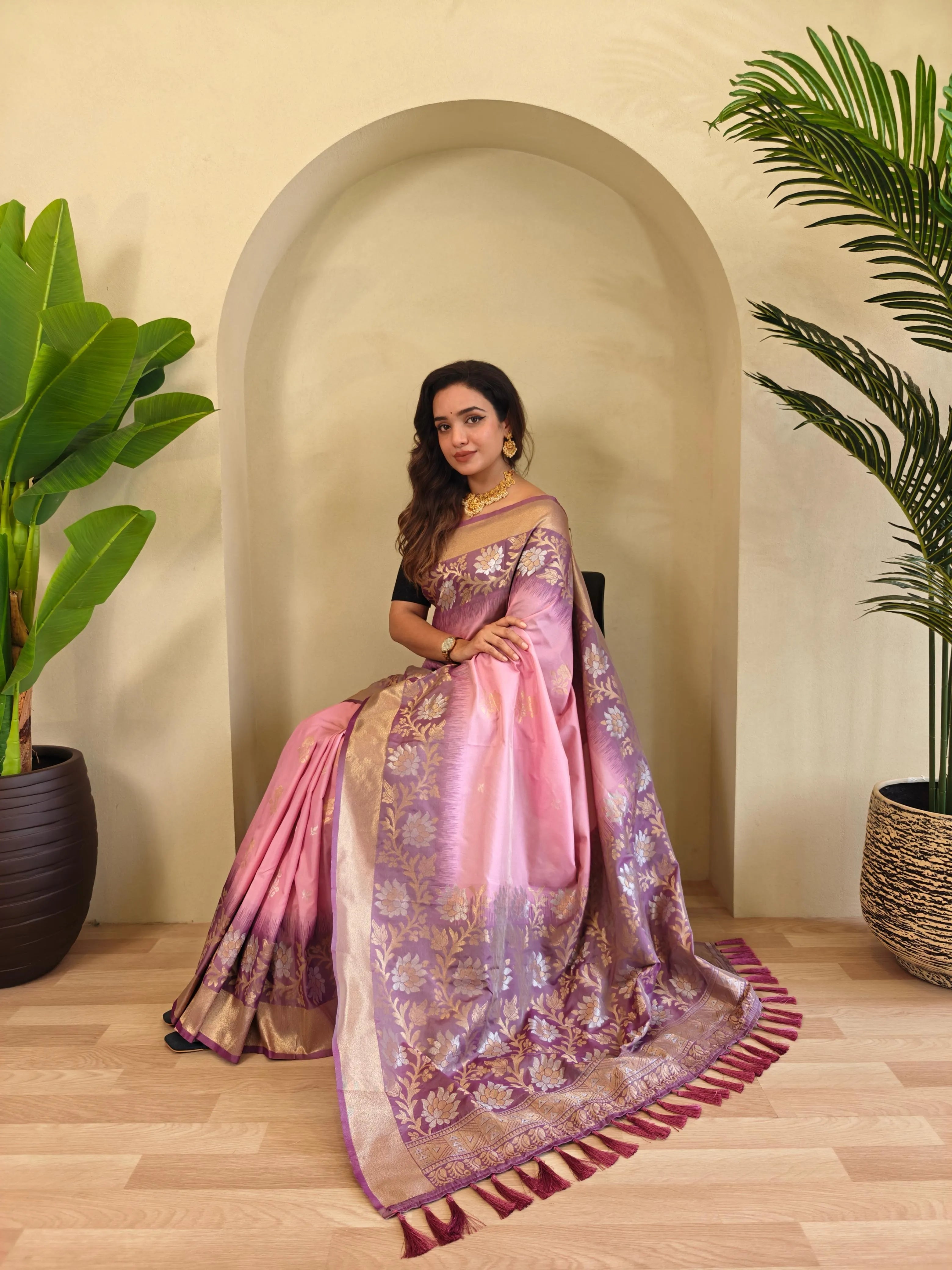 Dual Tone Contrast Pallu Designer Saree