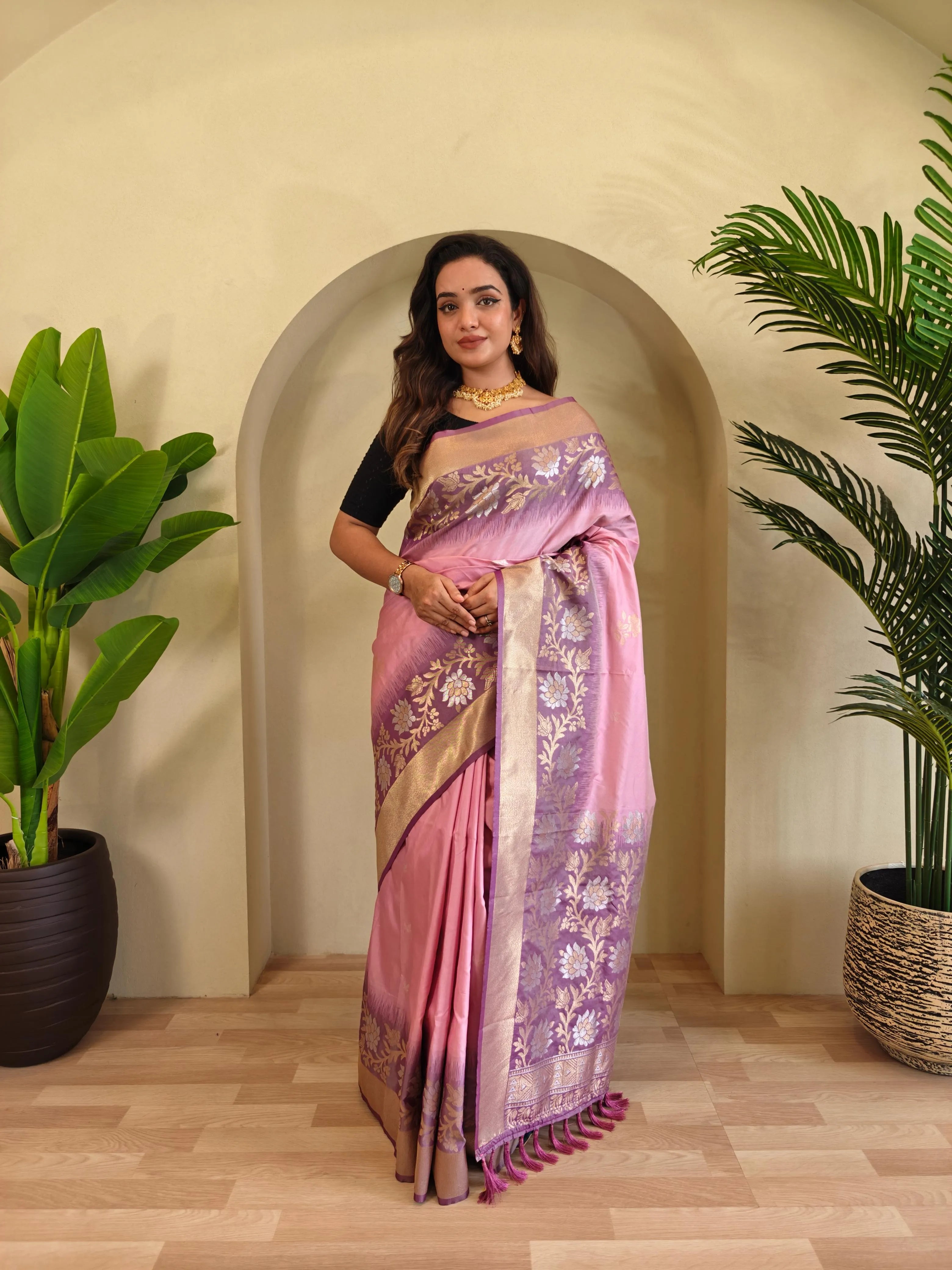Dual Tone Contrast Pallu Designer Saree