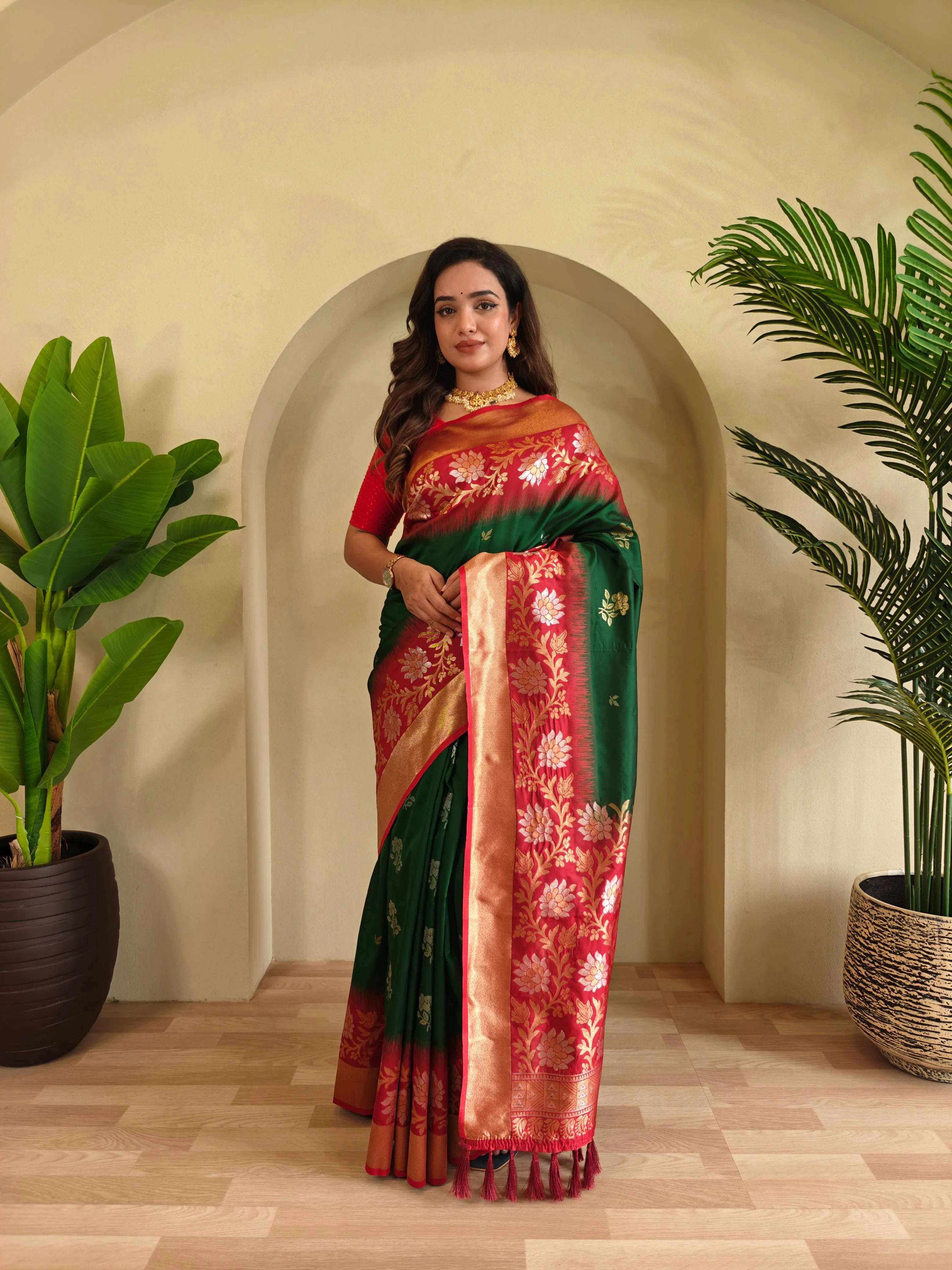 Dual Tone Contrast Pallu Designer Saree