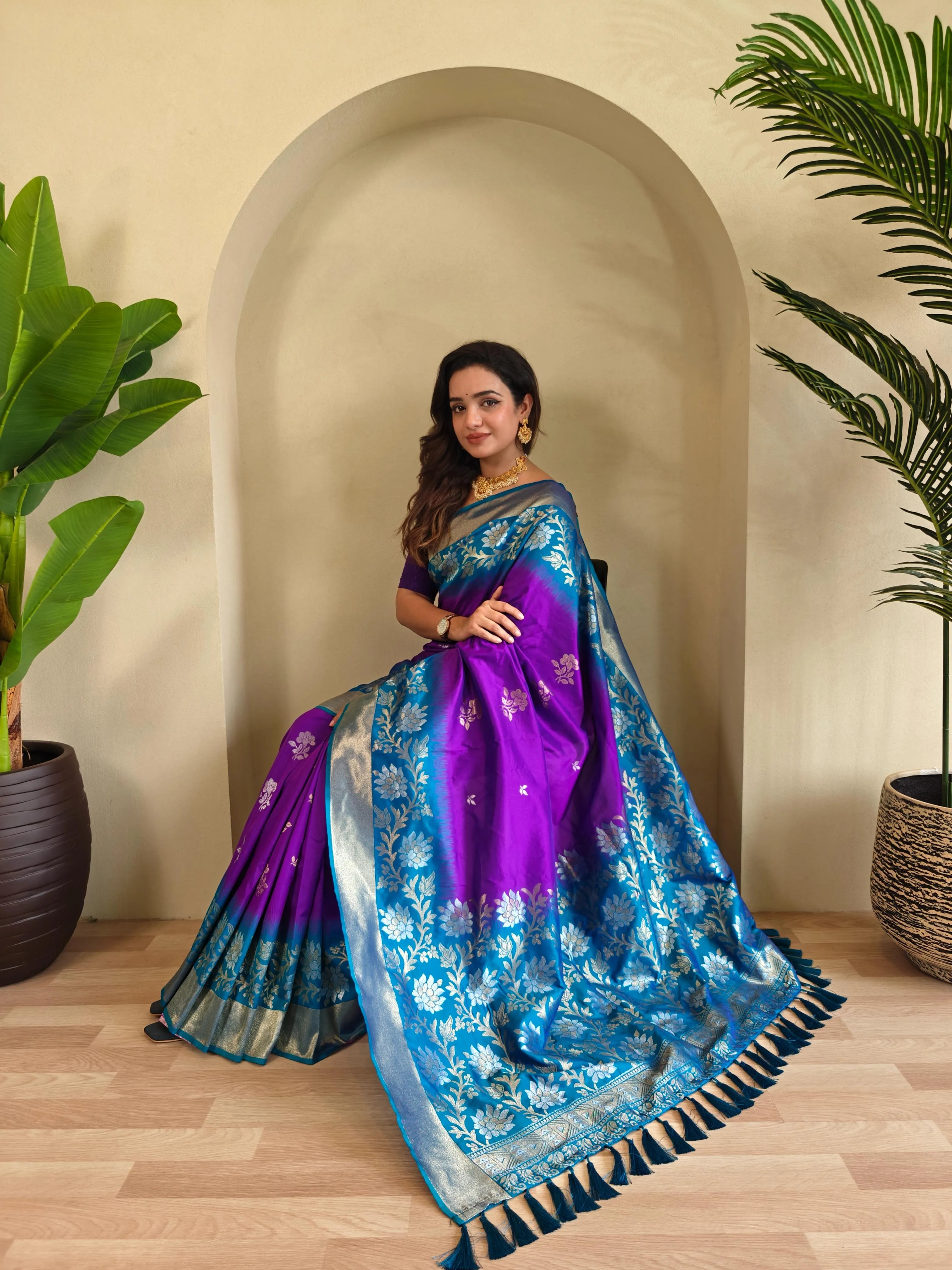 Dual Tone Contrast Pallu Designer Saree