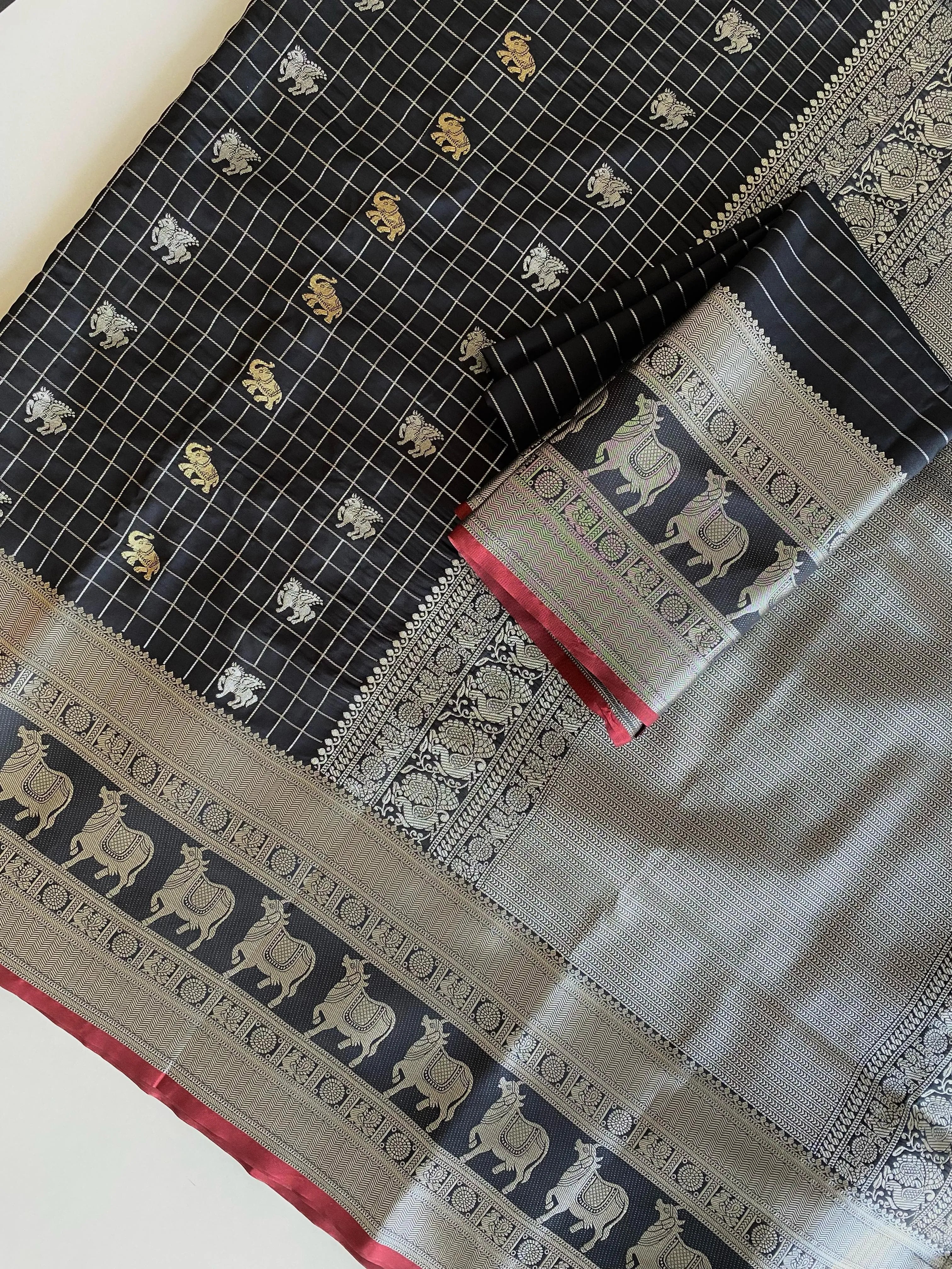 Soft Silk Elephant & Unicorn Motif Pichwai Saree