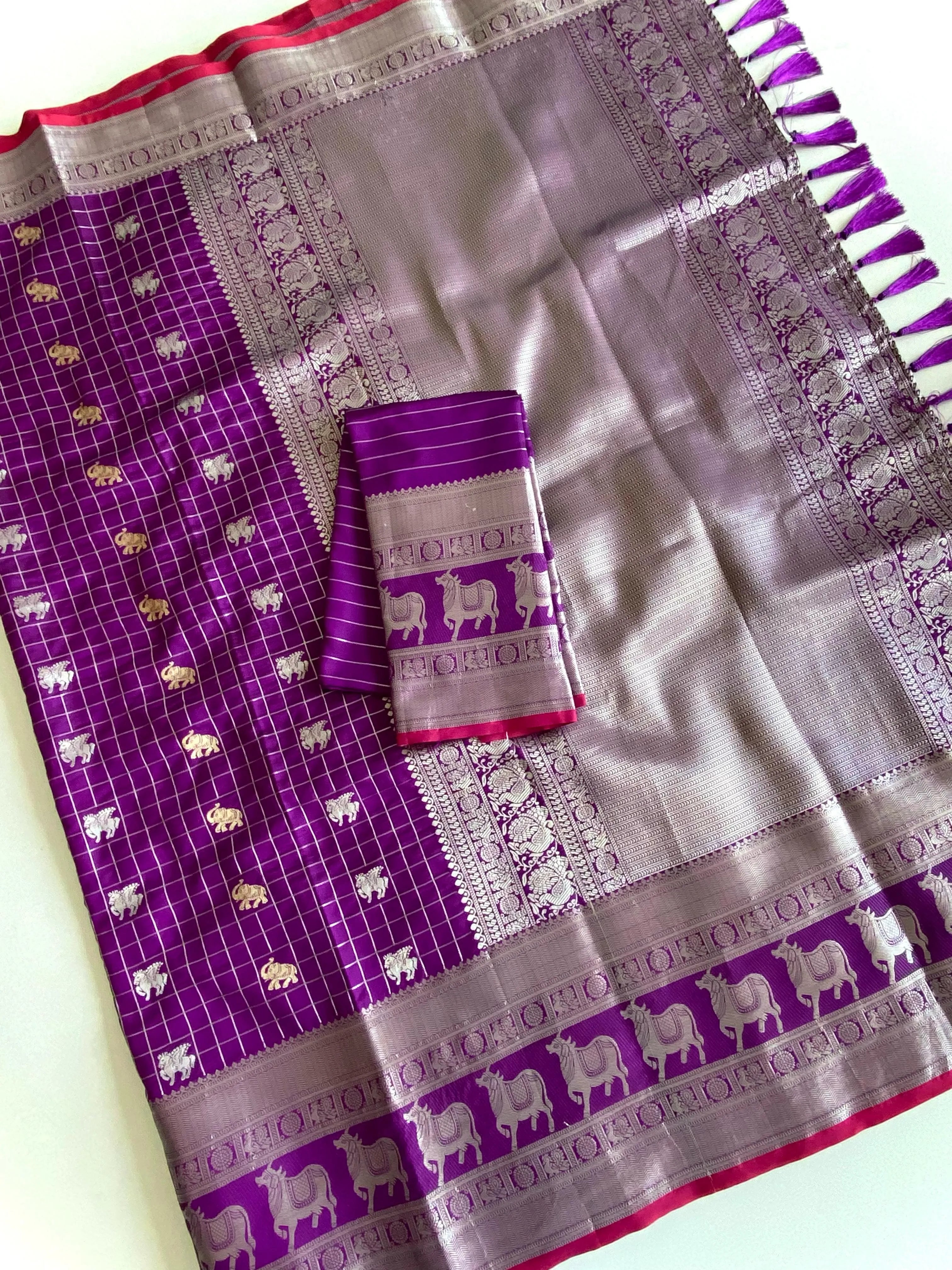 Soft Silk Elephant & Unicorn Motif Pichwai Saree