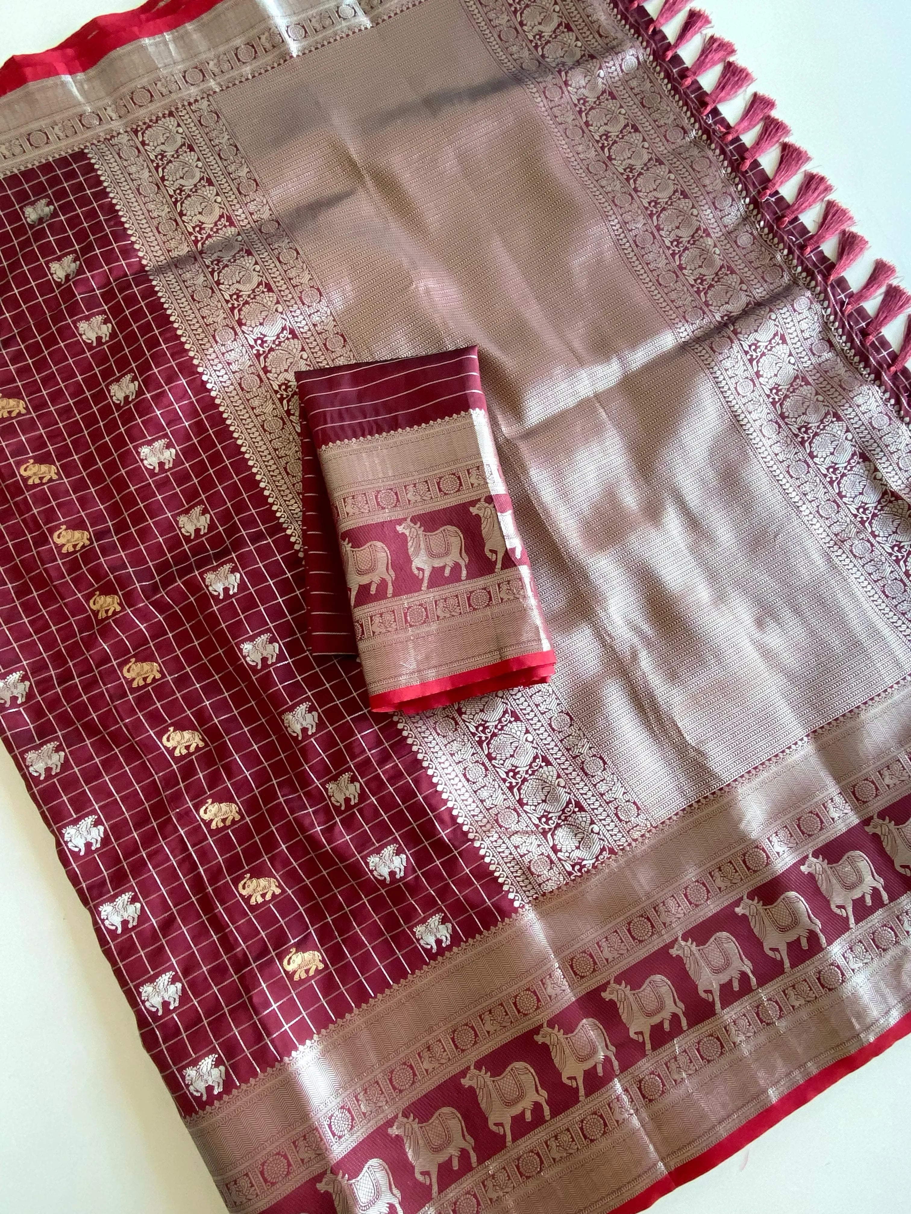 Soft Silk Elephant & Unicorn Motif Pichwai Saree