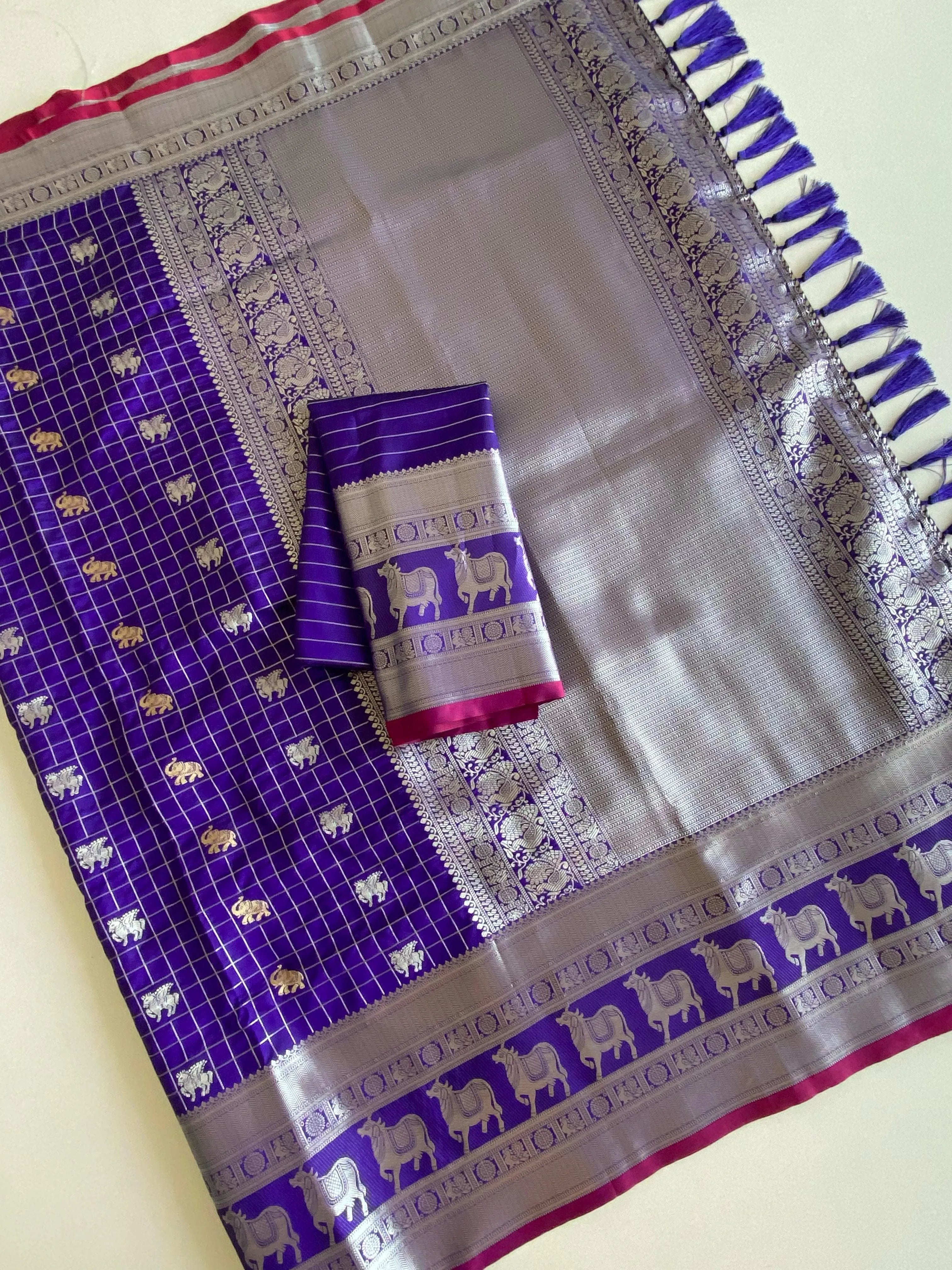 Soft Silk Elephant & Unicorn Motif Pichwai Saree