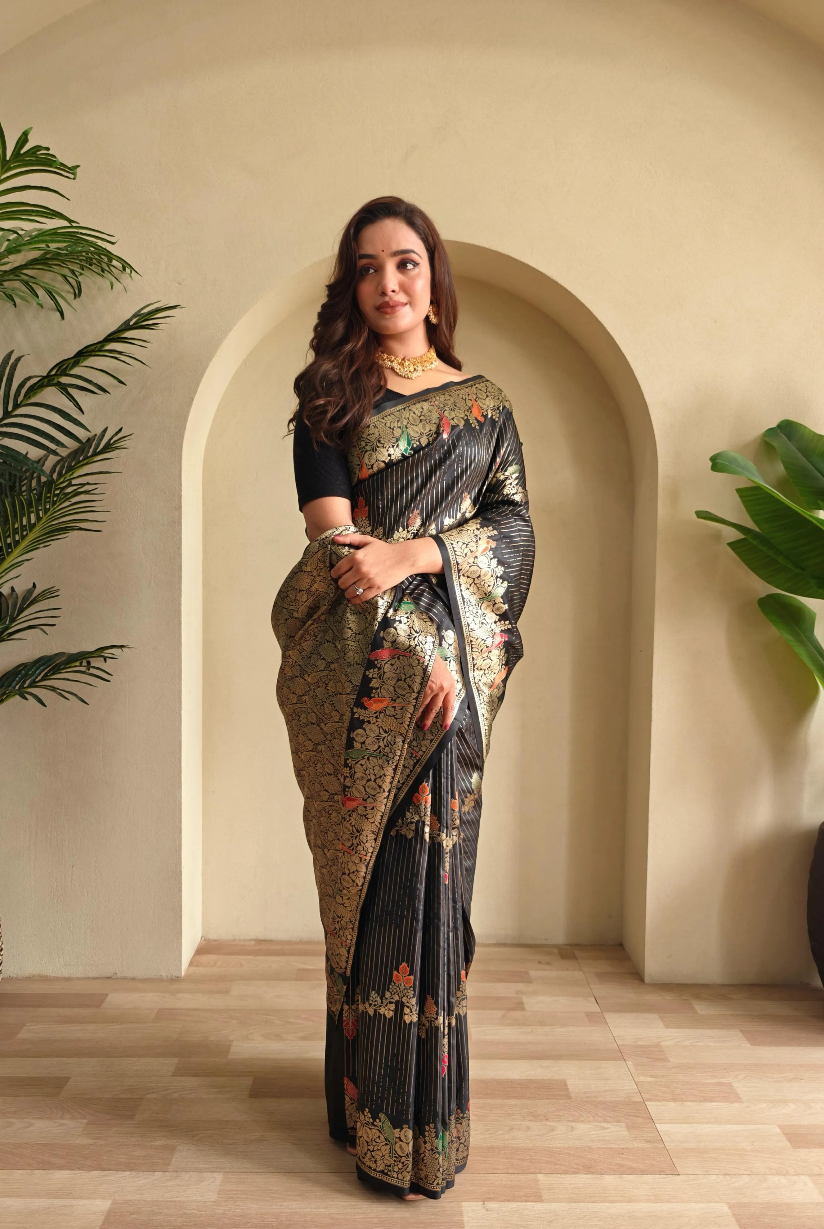 Banarasi Mushro Satin Silk Zari Banarasi Weaving Saree