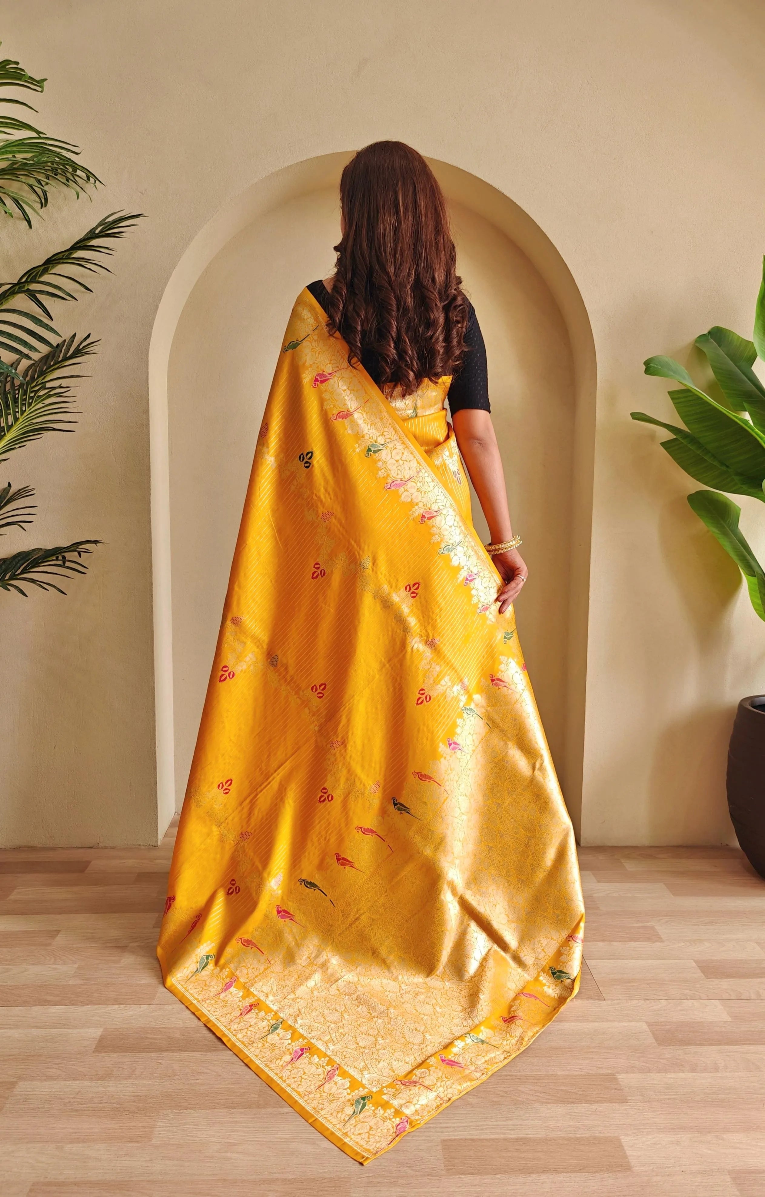 Banarasi Mushro Satin Silk Zari Banarasi Weaving Saree