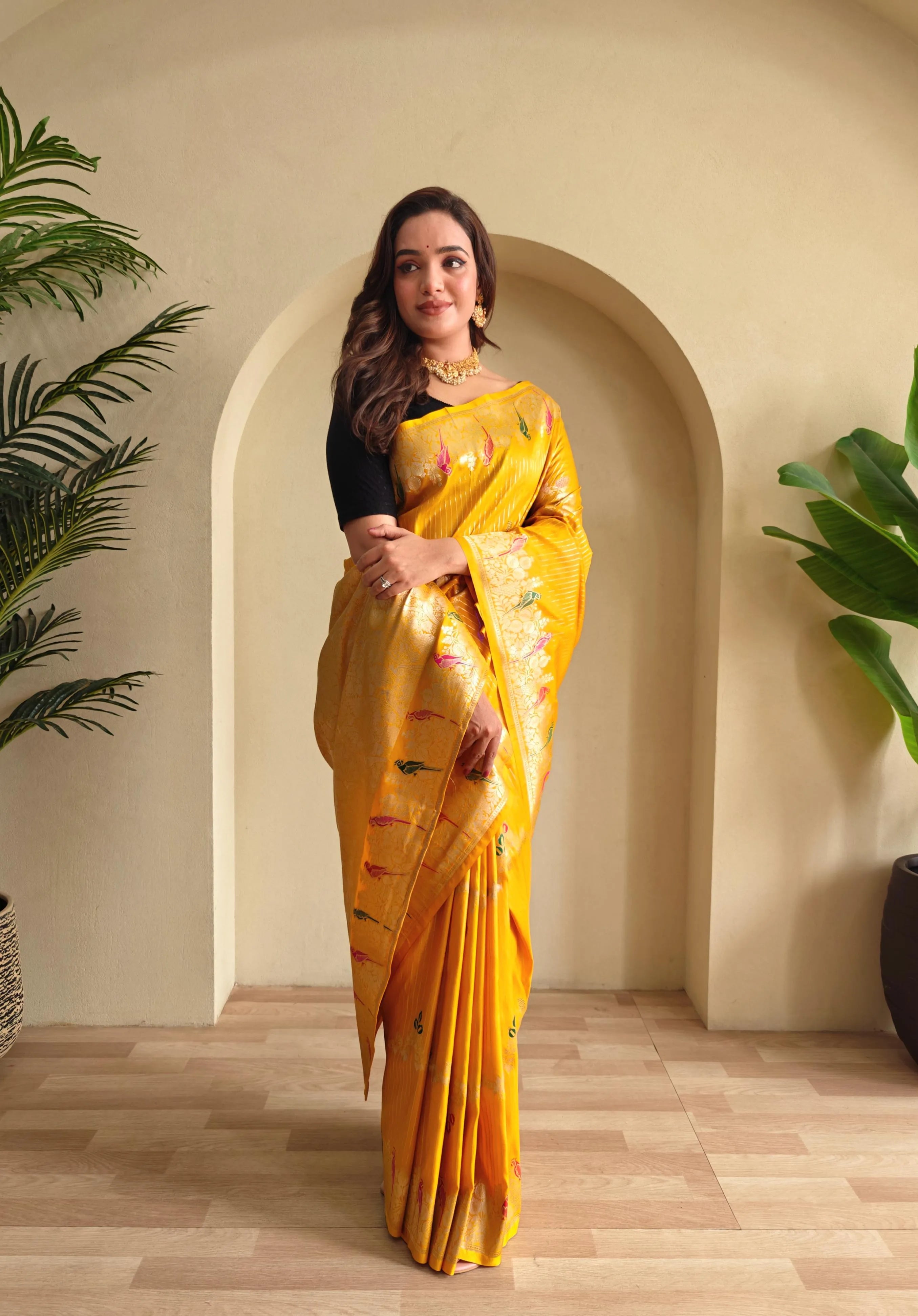 Banarasi Mushro Satin Silk Zari Banarasi Weaving Saree