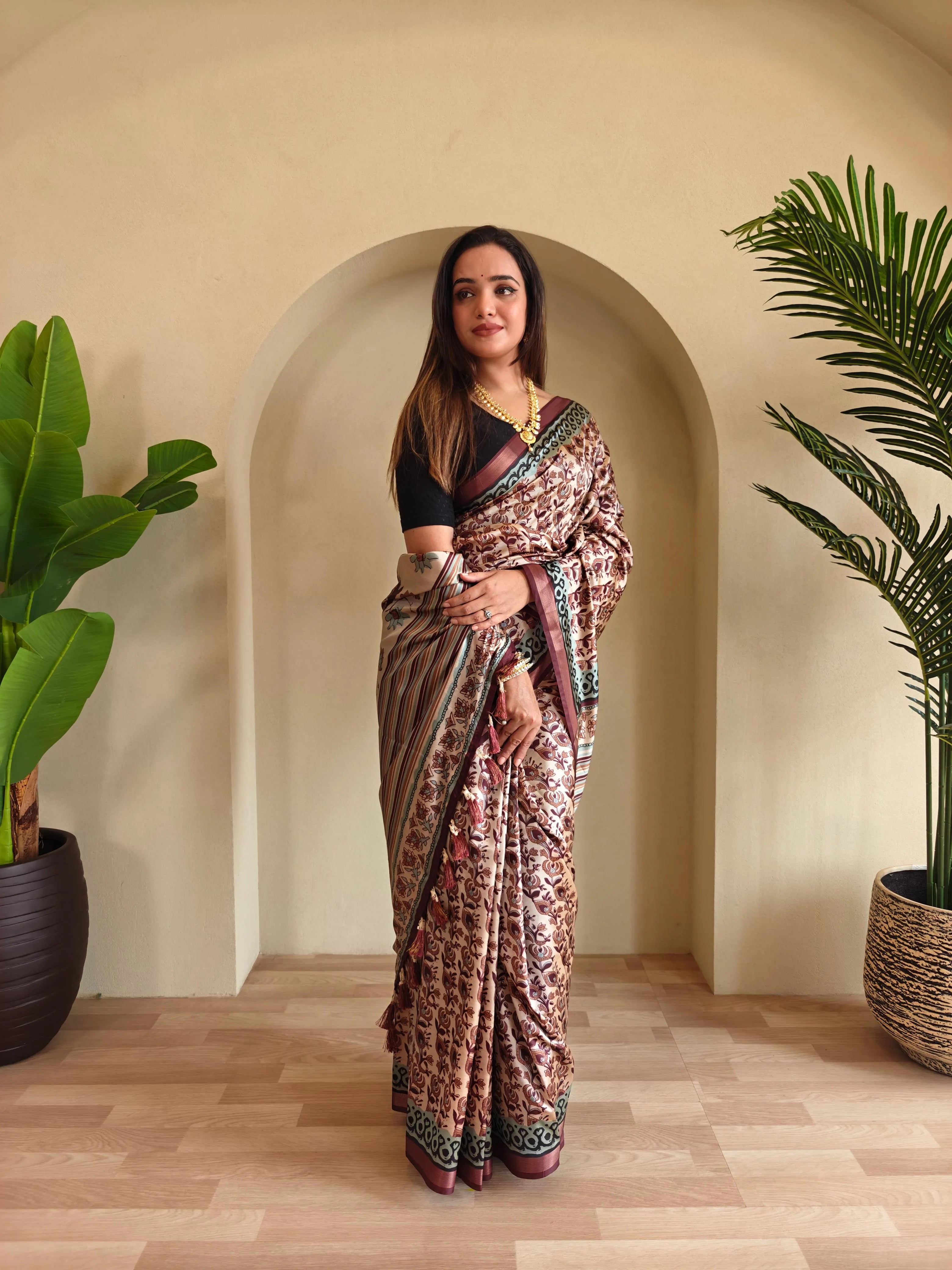Dola Viscose Digital Printed Kalamkari Saree