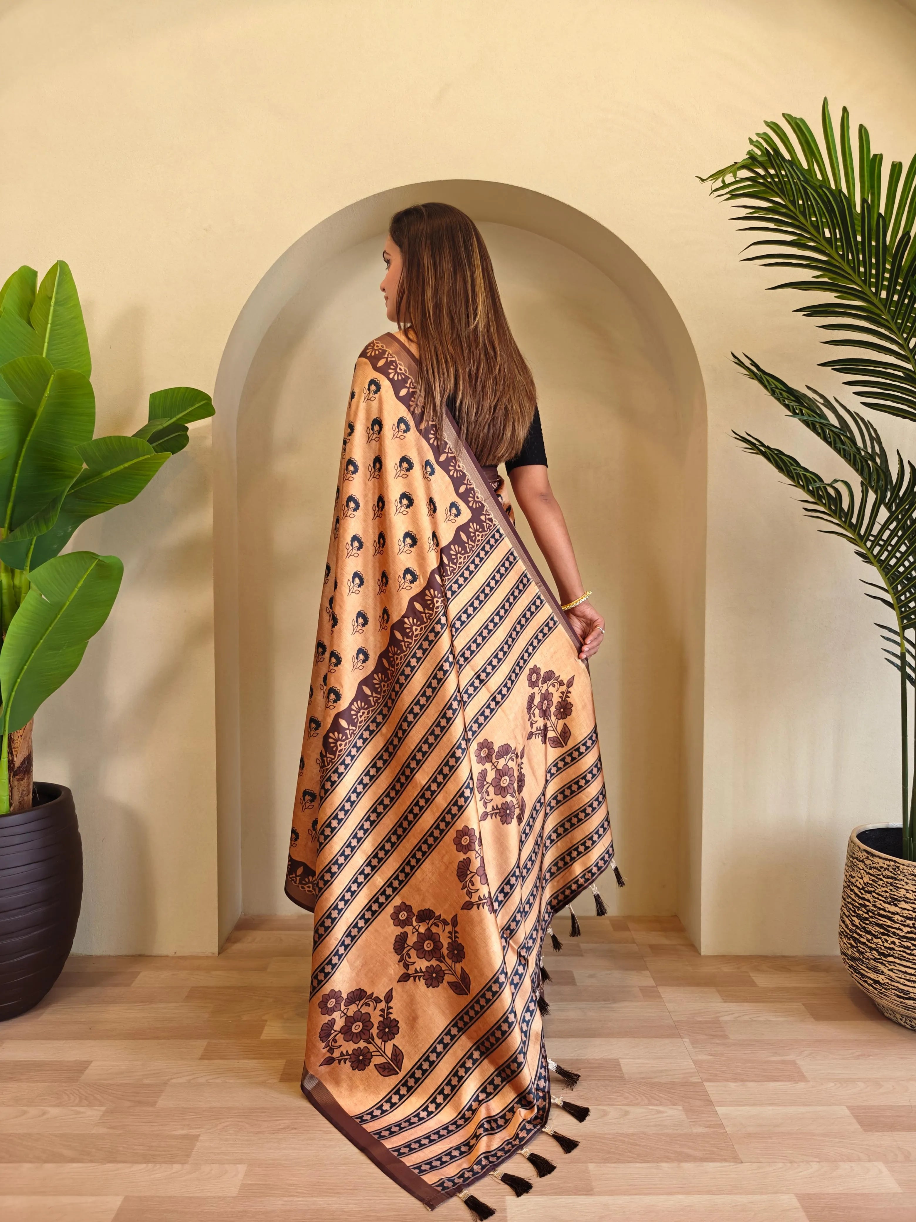 Dola Viscose Digital Printed Kalamkari Saree
