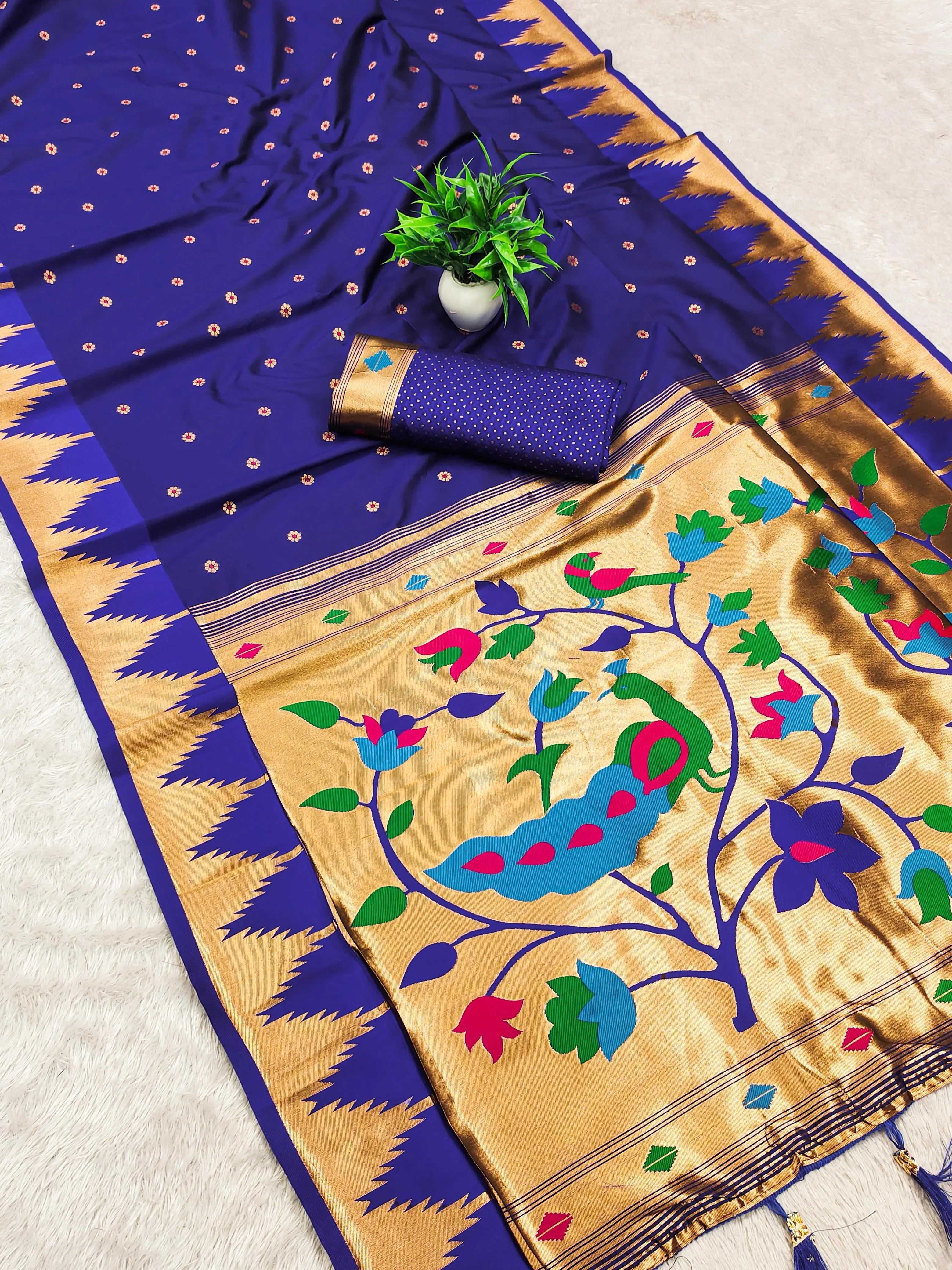 Soft Silk Designer Temple Paithani Saree