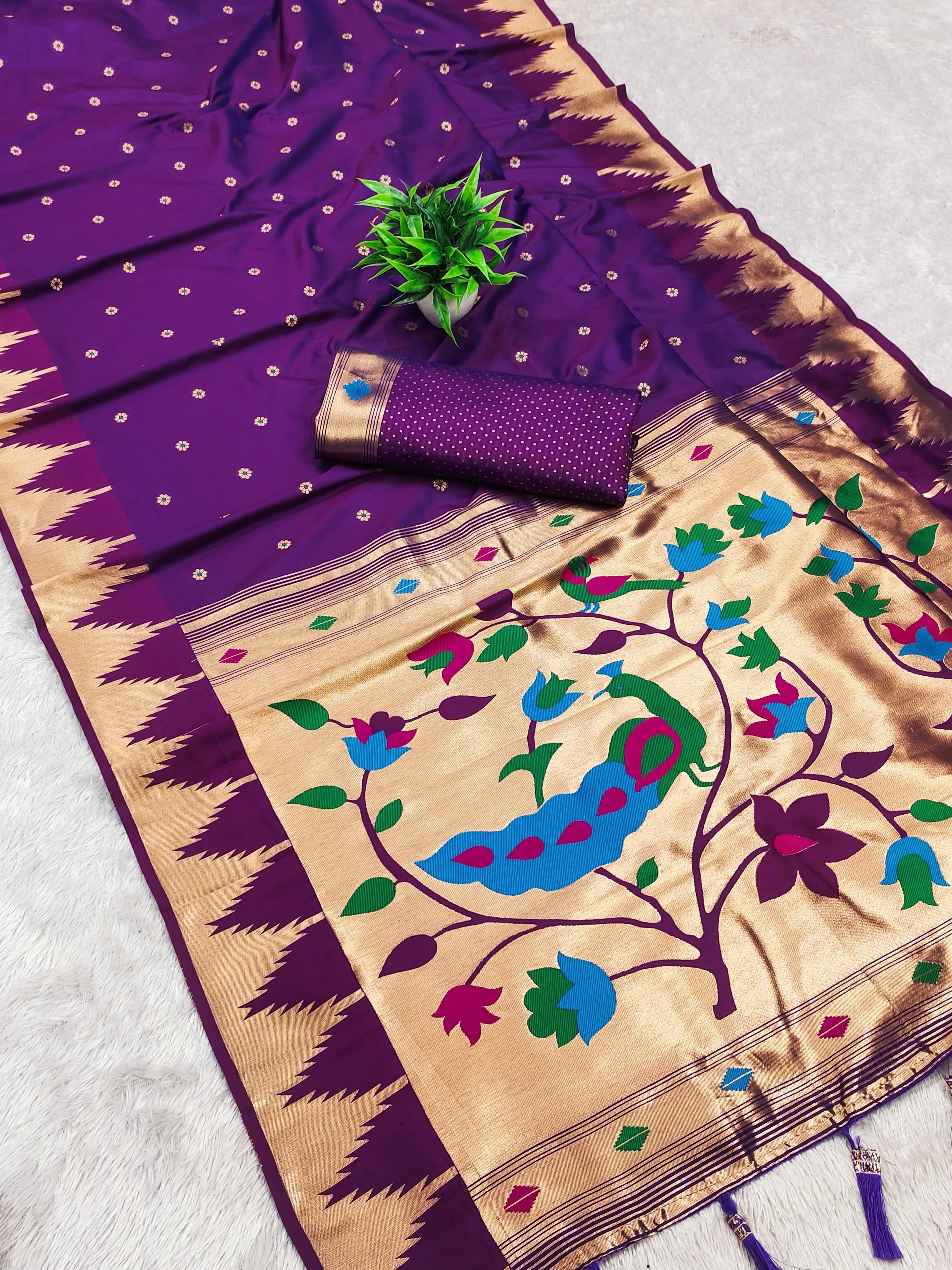 Soft Silk Designer Temple Paithani Saree