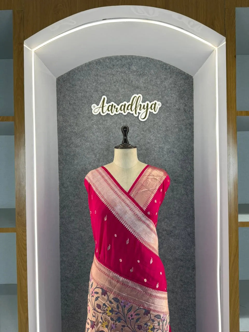 Viscose Raw Silk Bandhej Printed Paithani Saree