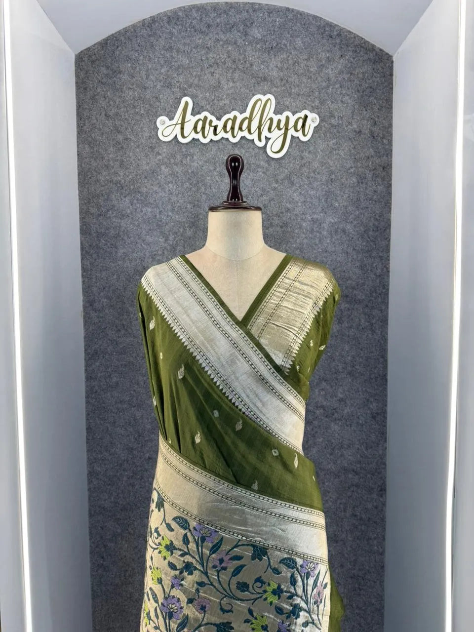 Viscose Raw Silk Bandhej Printed Paithani Saree