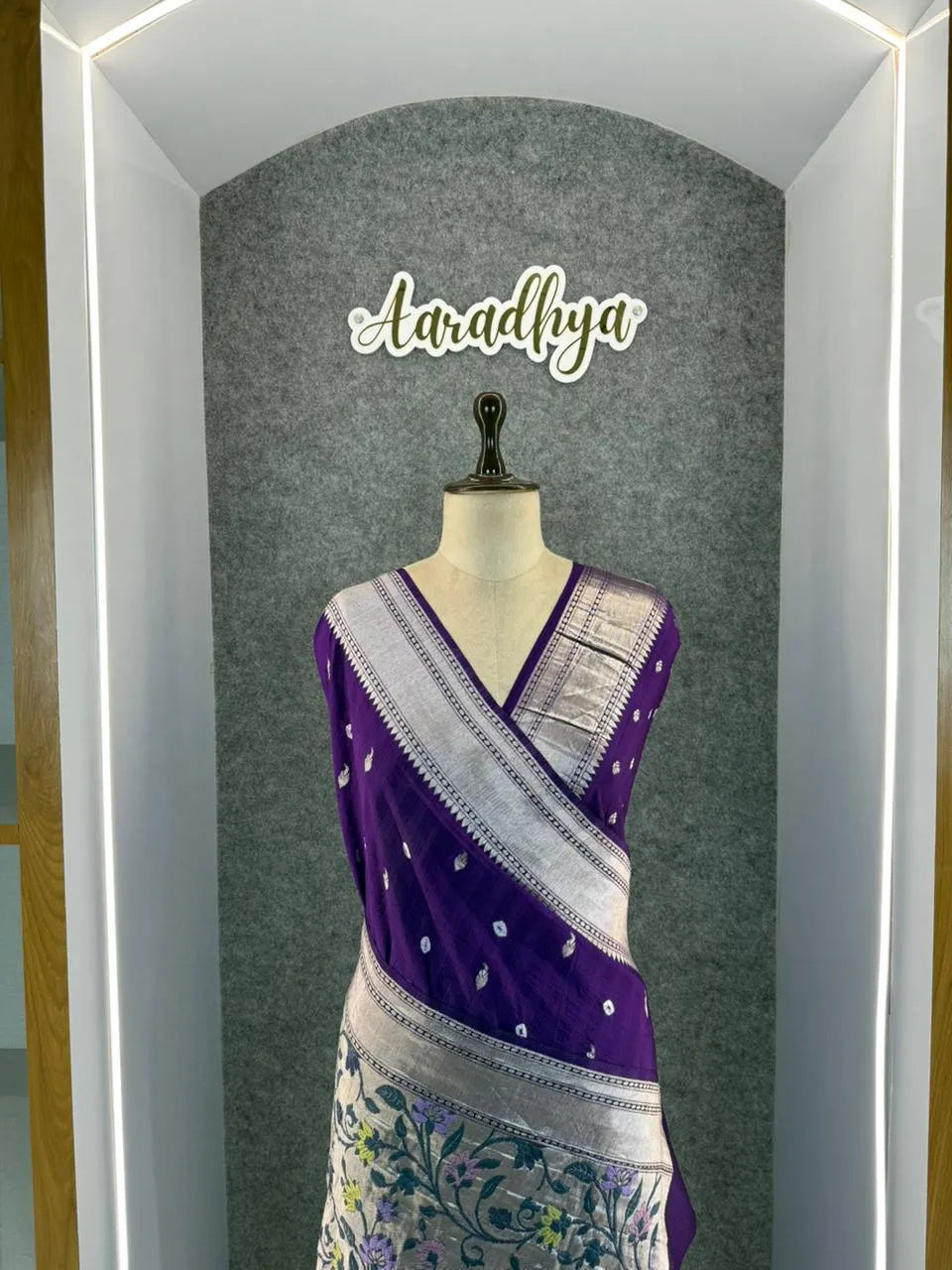 Viscose Raw Silk Bandhej Printed Paithani Saree