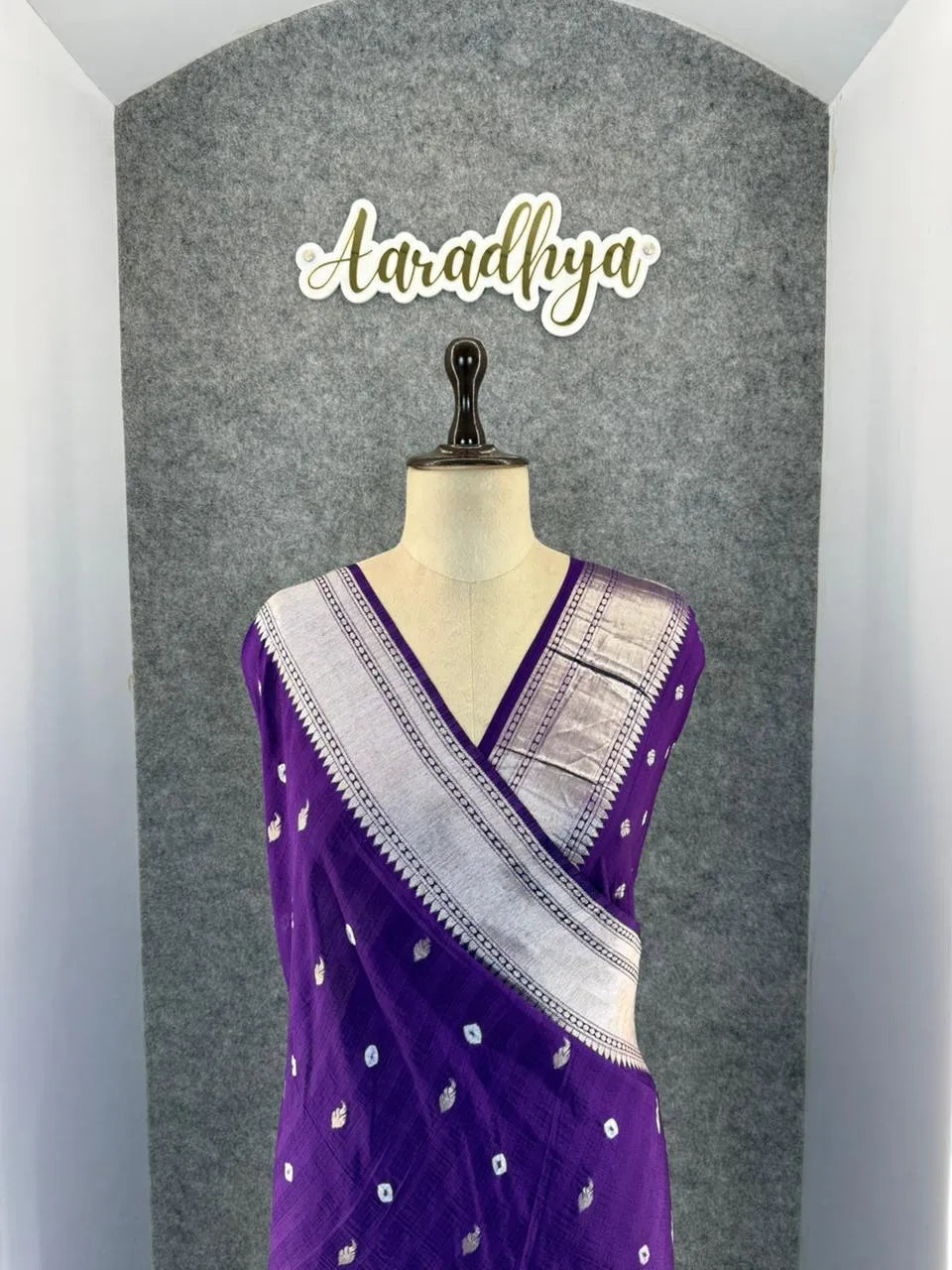 Viscose Raw Silk Bandhej Printed Paithani Saree