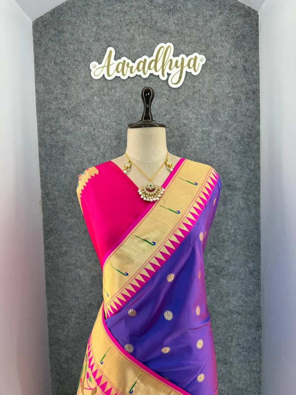 Authentic Paithani Sarees – Marathi Parampara