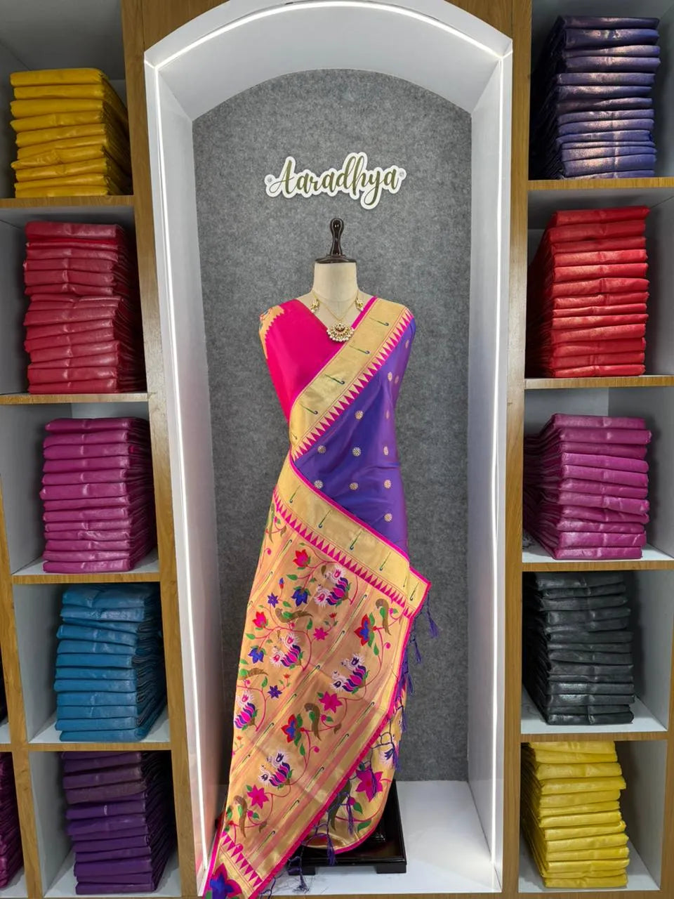 Authentic Paithani Sarees – Marathi Parampara