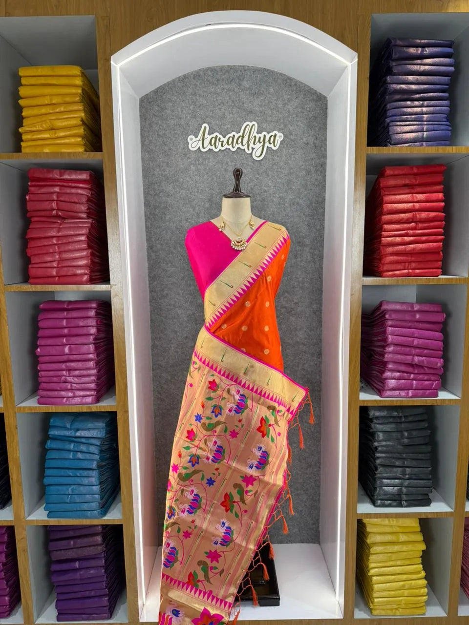 Authentic Paithani Sarees – Marathi Parampara