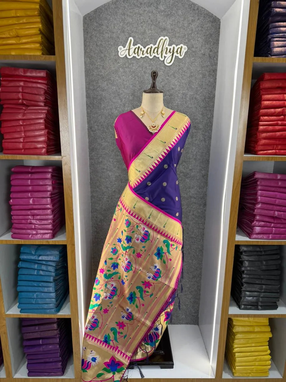 Authentic Paithani Sarees – Marathi Parampara