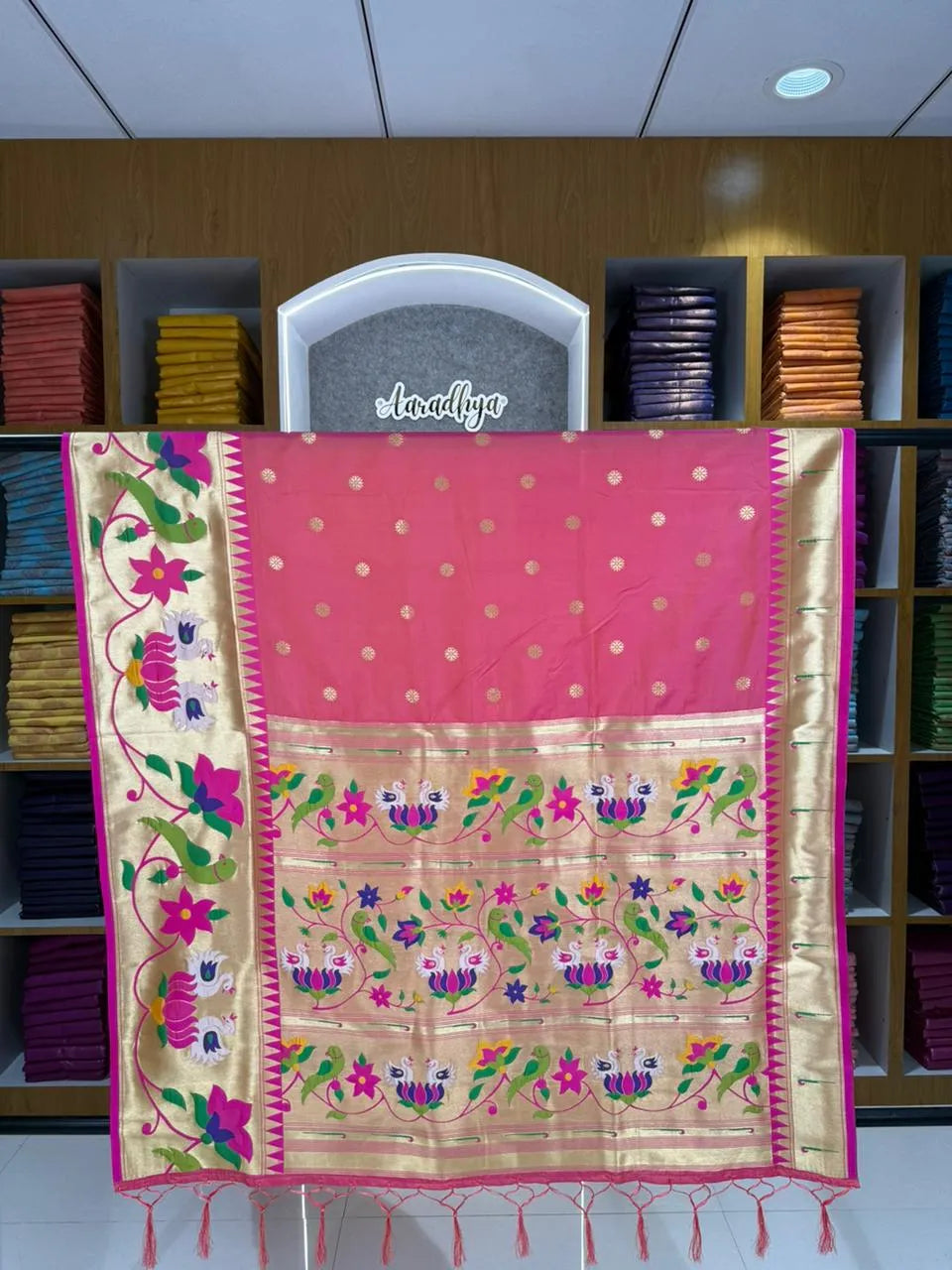 Authentic Paithani Sarees – Marathi Parampara