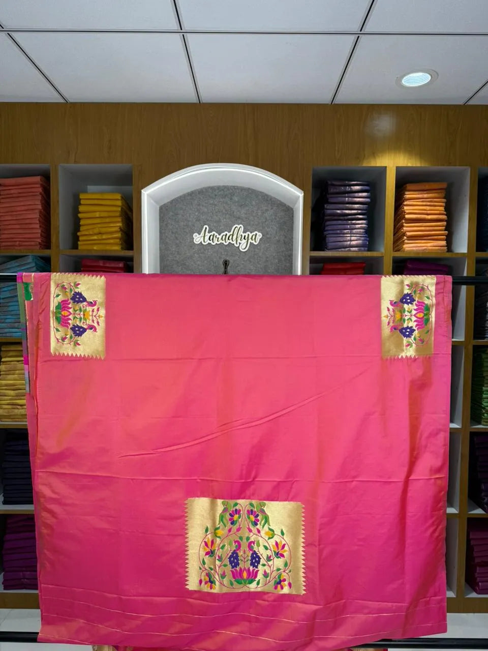 Authentic Paithani Sarees – Marathi Parampara