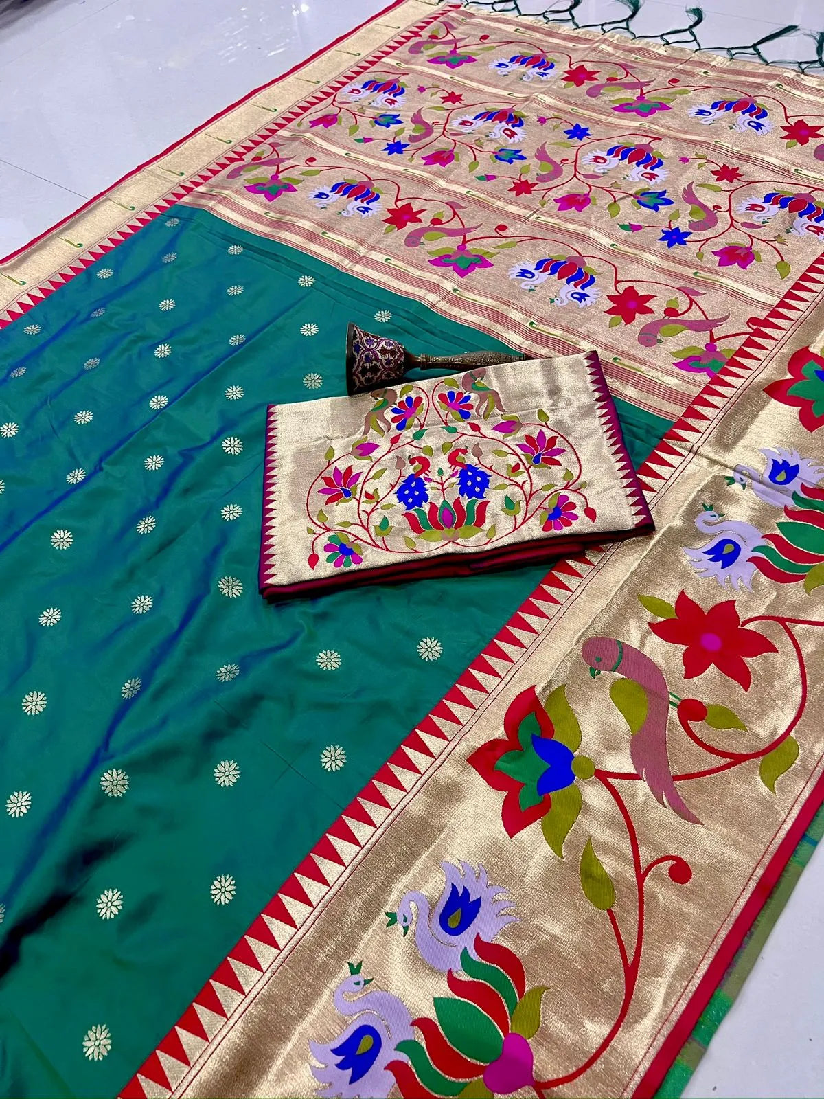 Authentic Paithani Sarees – Marathi Parampara
