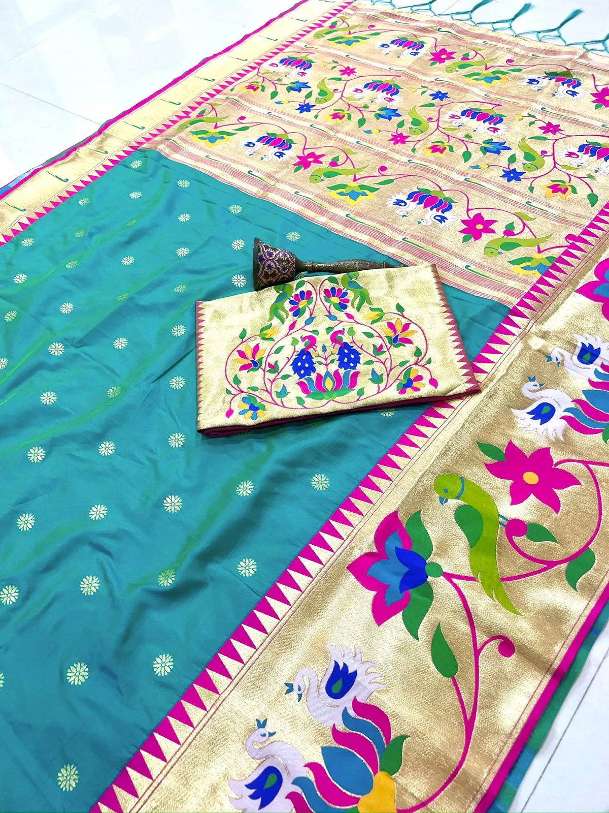 Authentic Paithani Sarees – Marathi Parampara