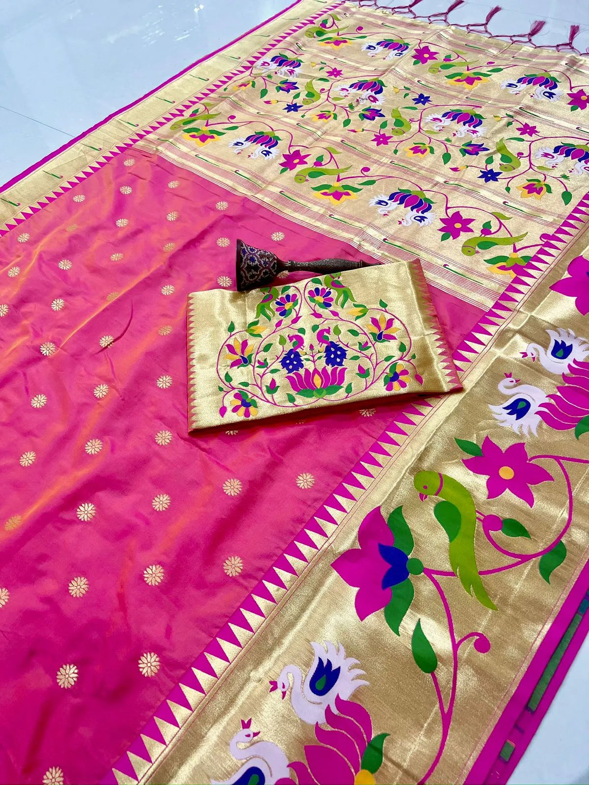 Authentic Paithani Sarees – Marathi Parampara