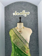 Dolla Silk Embroidery Work Lace Banarasi Saree