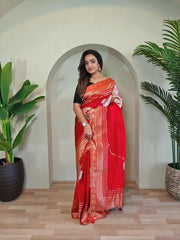 Munga Soft Silk 3D Flower Masterpiece Saree