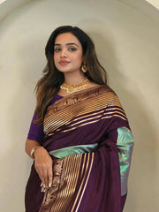 Munga Soft Silk 3D Flower Masterpiece Saree