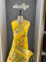 Janhvi Kapoor–Inspired Kanchivaram Paithani Silk Saree