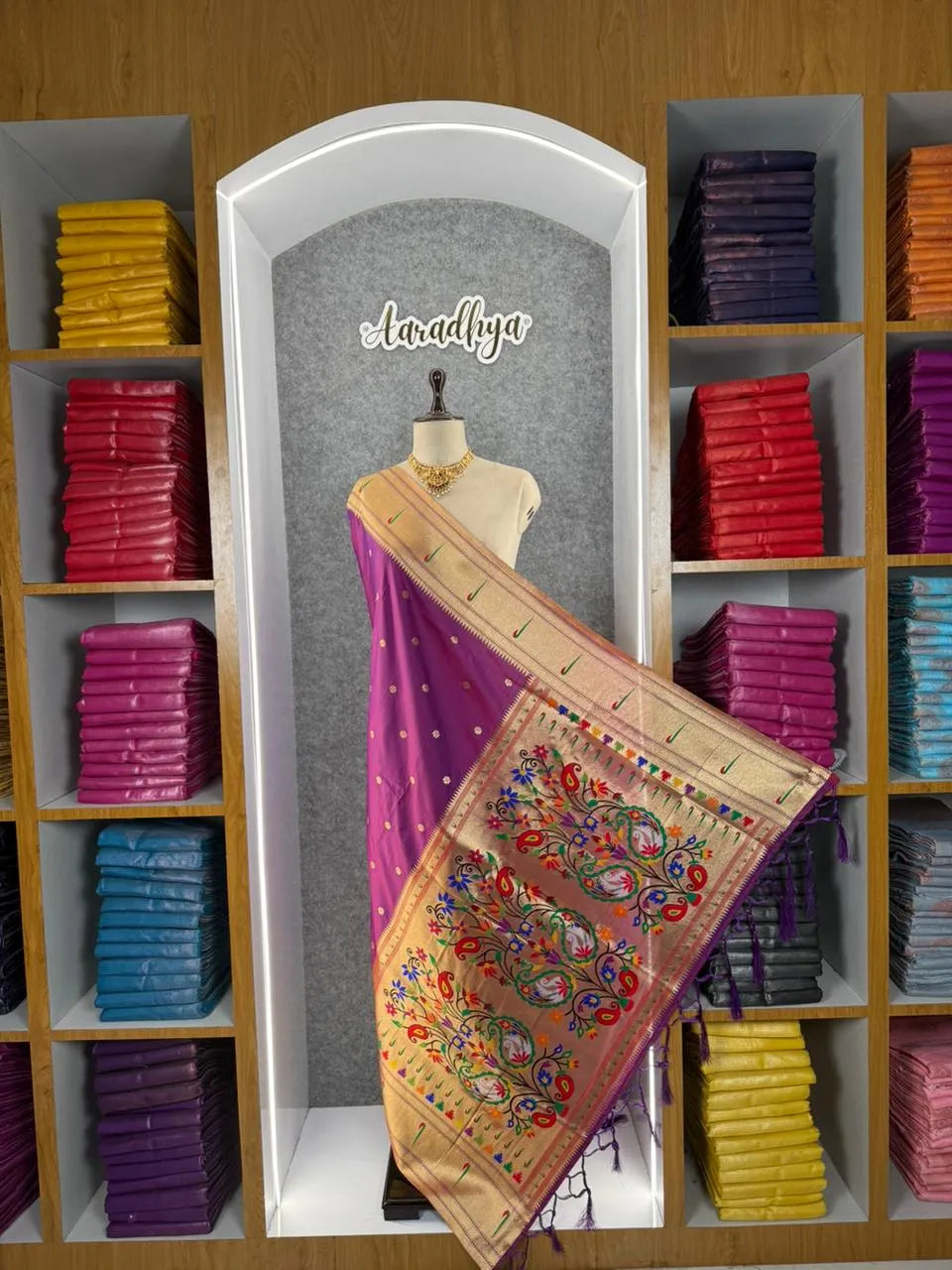 Paithani Weaving Premium Meenakari Heavy Dupatta