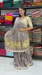 Desiner Bandhani Pure Lagadi Patta With Print saree